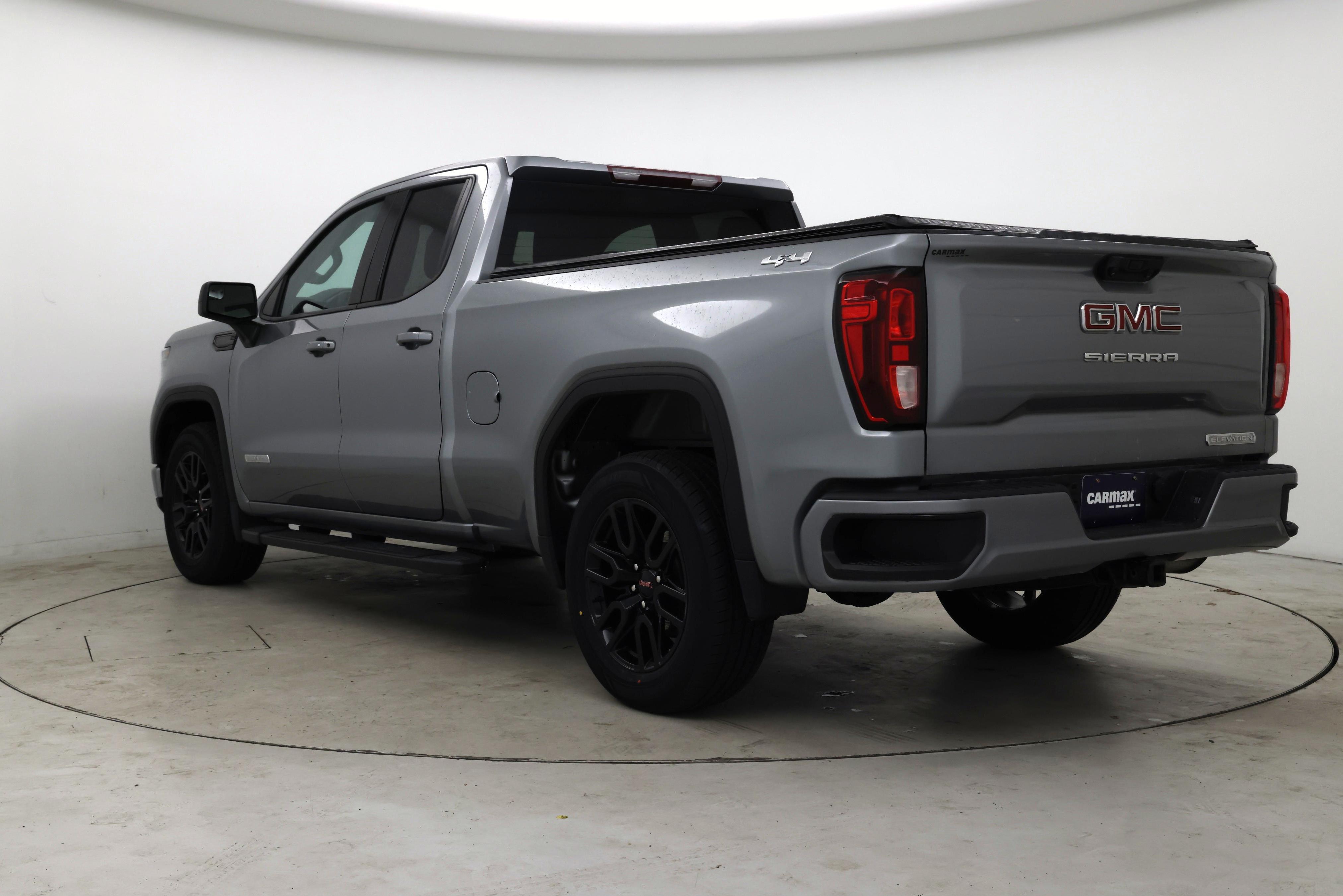 Thumbnail: 2023 GMC Sierra 1500 - 2