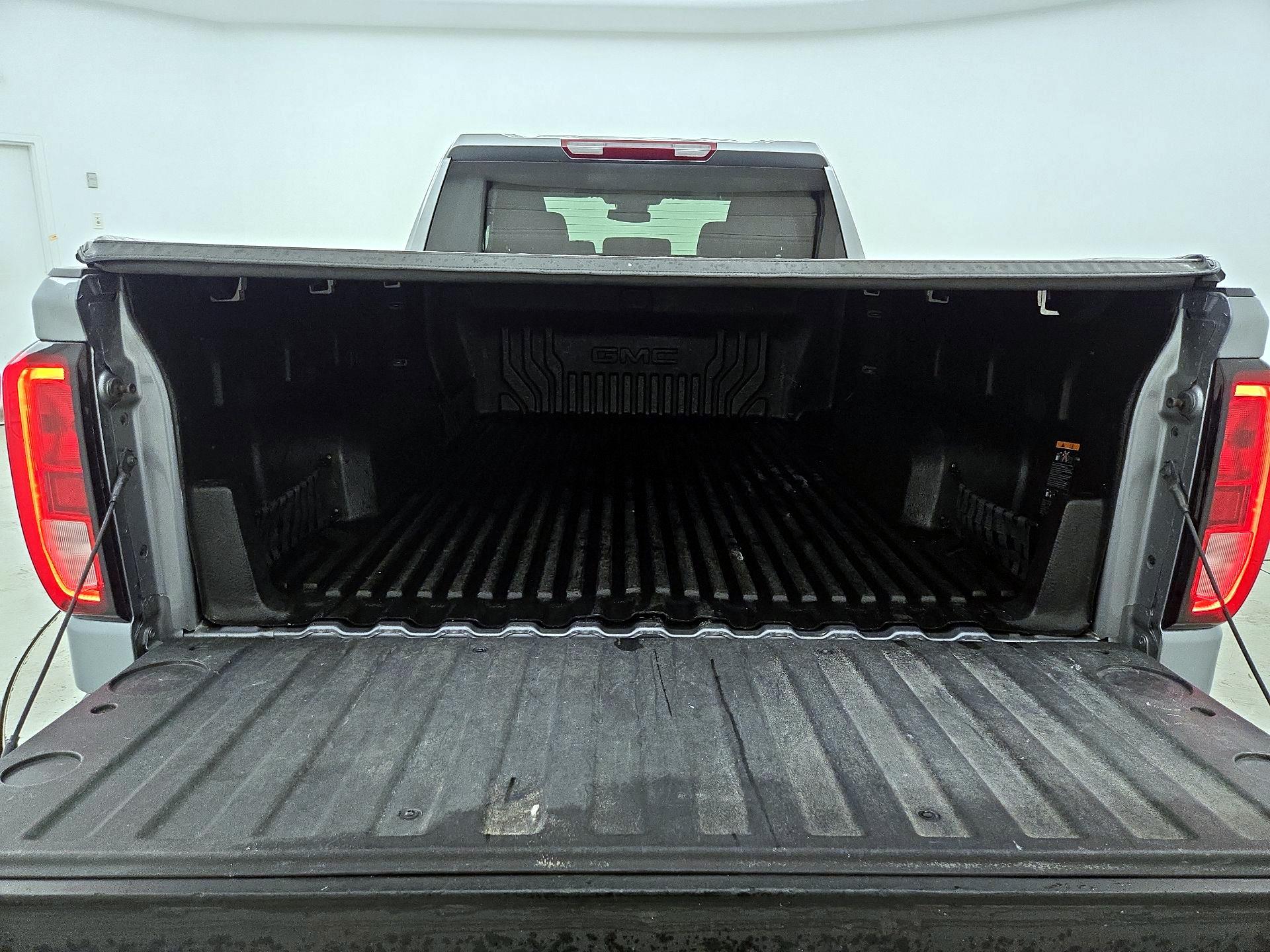 Thumbnail: 2023 GMC Sierra 1500 - 20