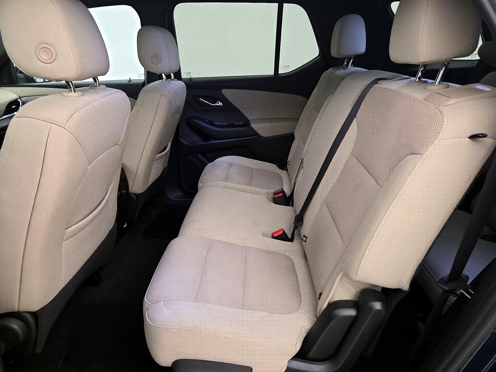 Thumbnail: 2023 Chevrolet Traverse - 19