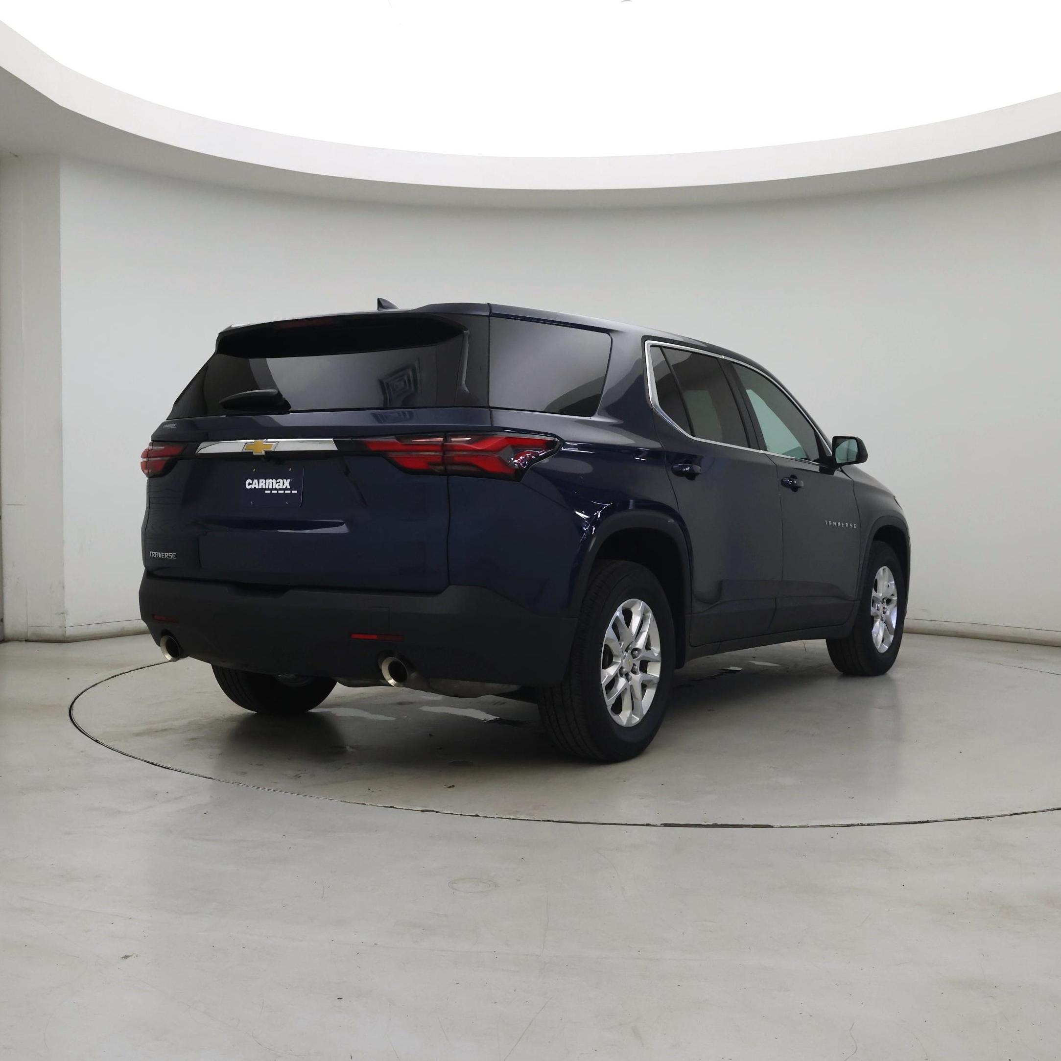 Thumbnail: 2023 Chevrolet Traverse - 8