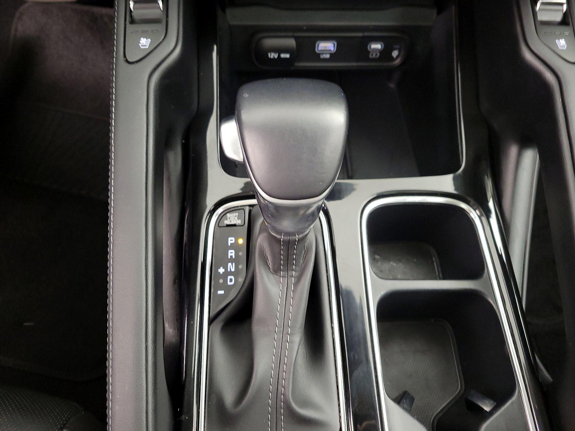 Thumbnail: 2023 Kia Telluride - 18