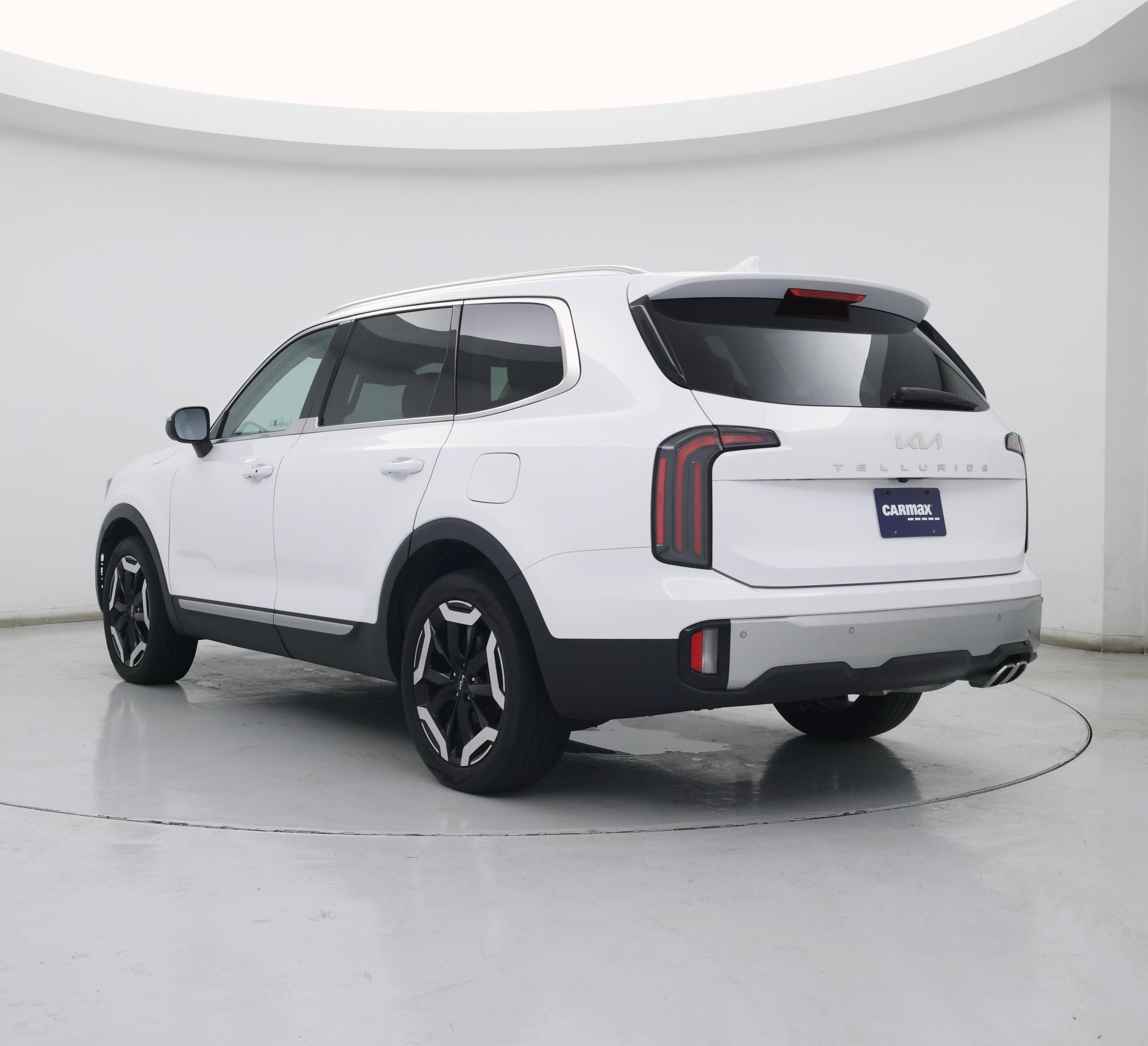 Thumbnail: 2023 Kia Telluride - 2