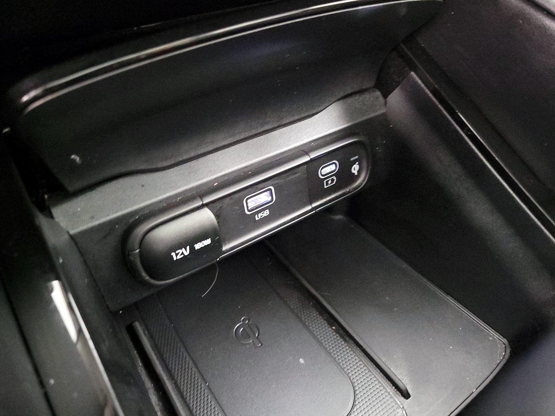 Thumbnail: 2023 Kia Telluride - 19