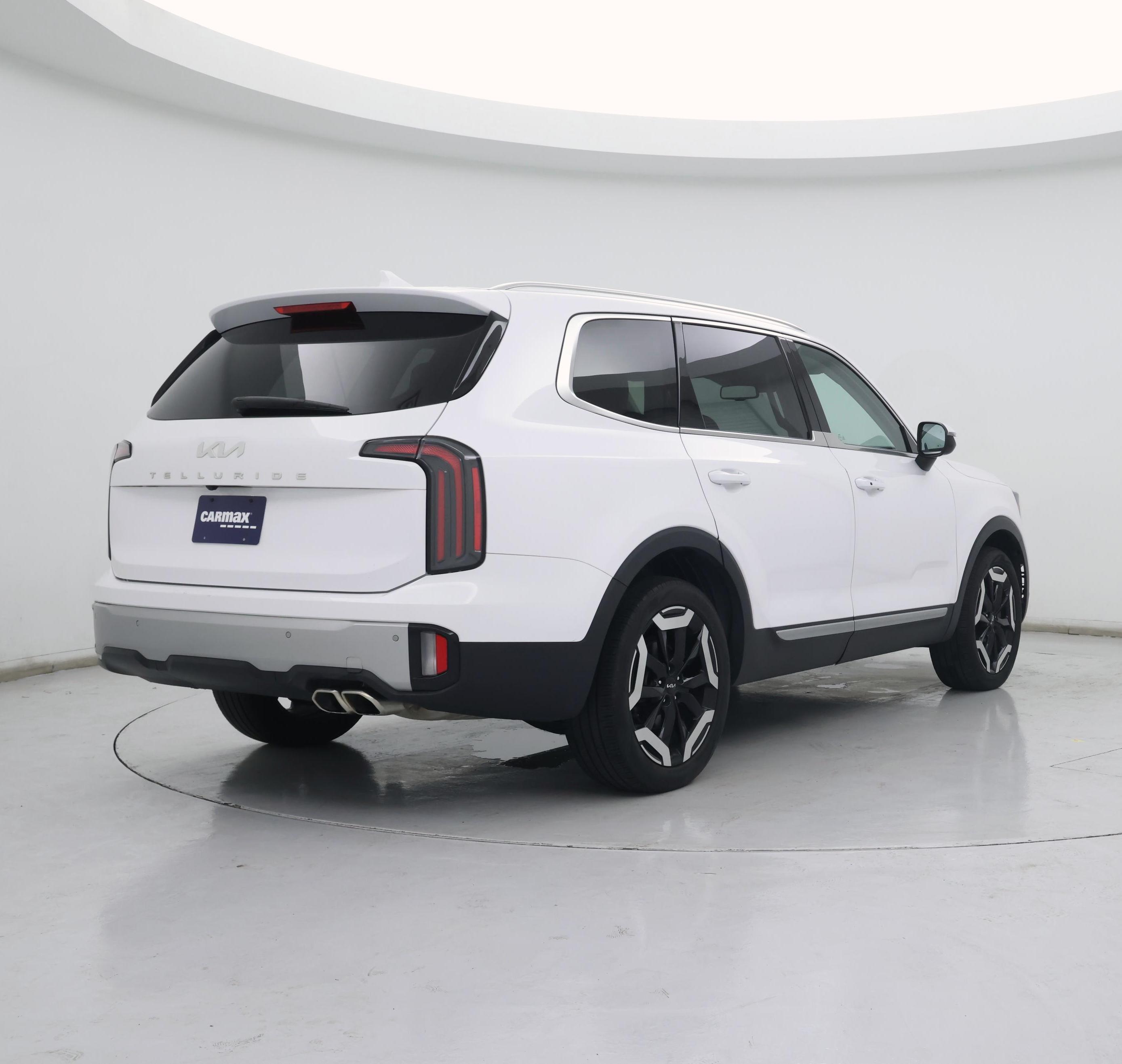 Thumbnail: 2023 Kia Telluride - 8