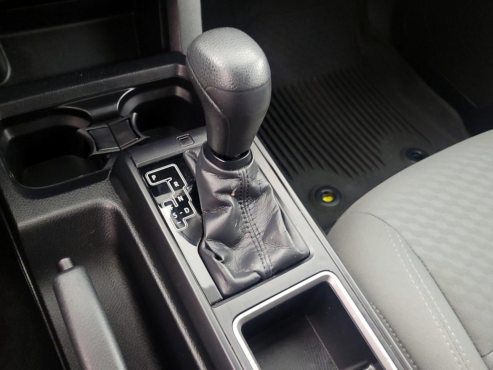 Thumbnail: 2020 Toyota Tacoma - 17