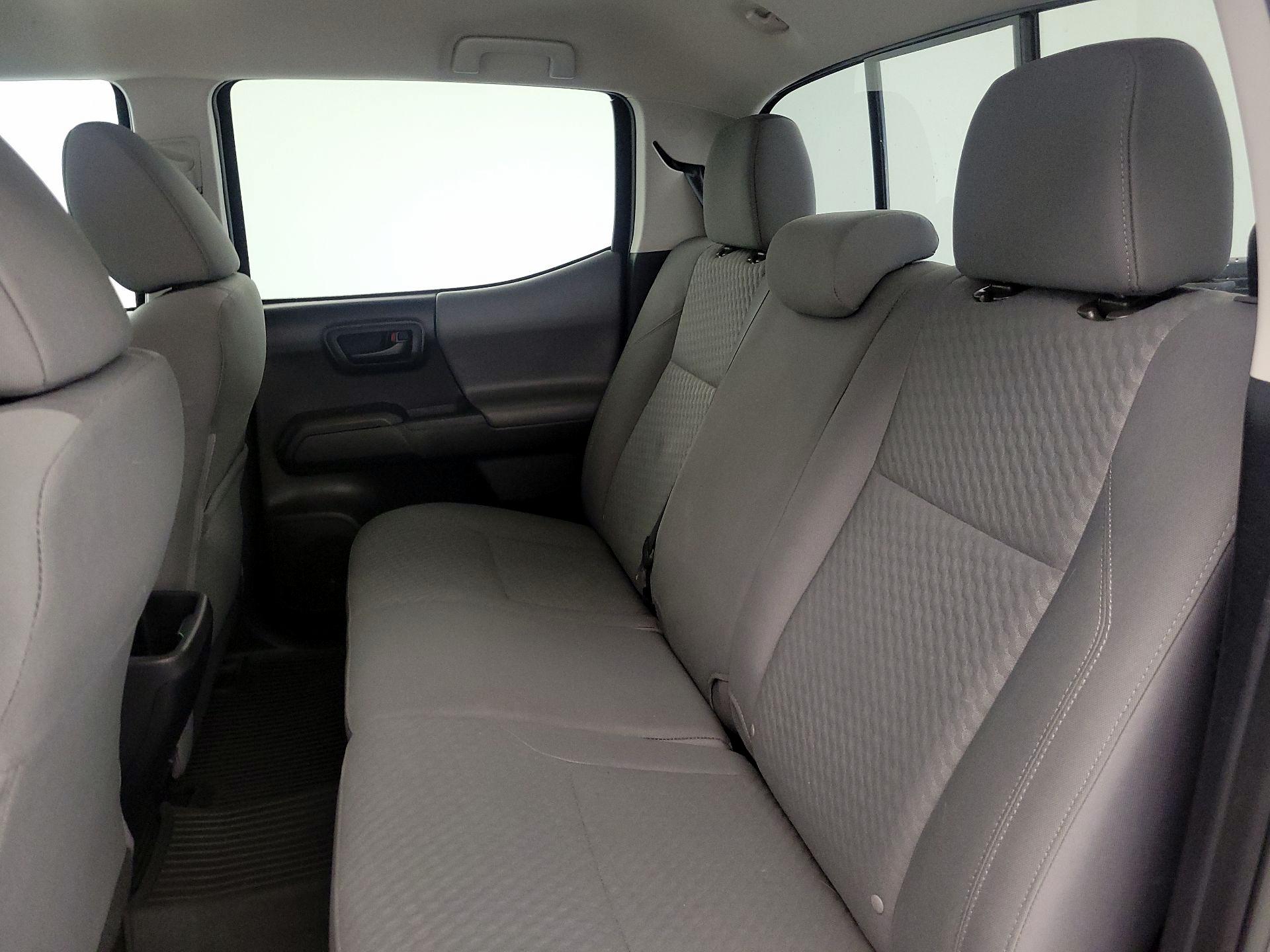 Thumbnail: 2020 Toyota Tacoma - 19