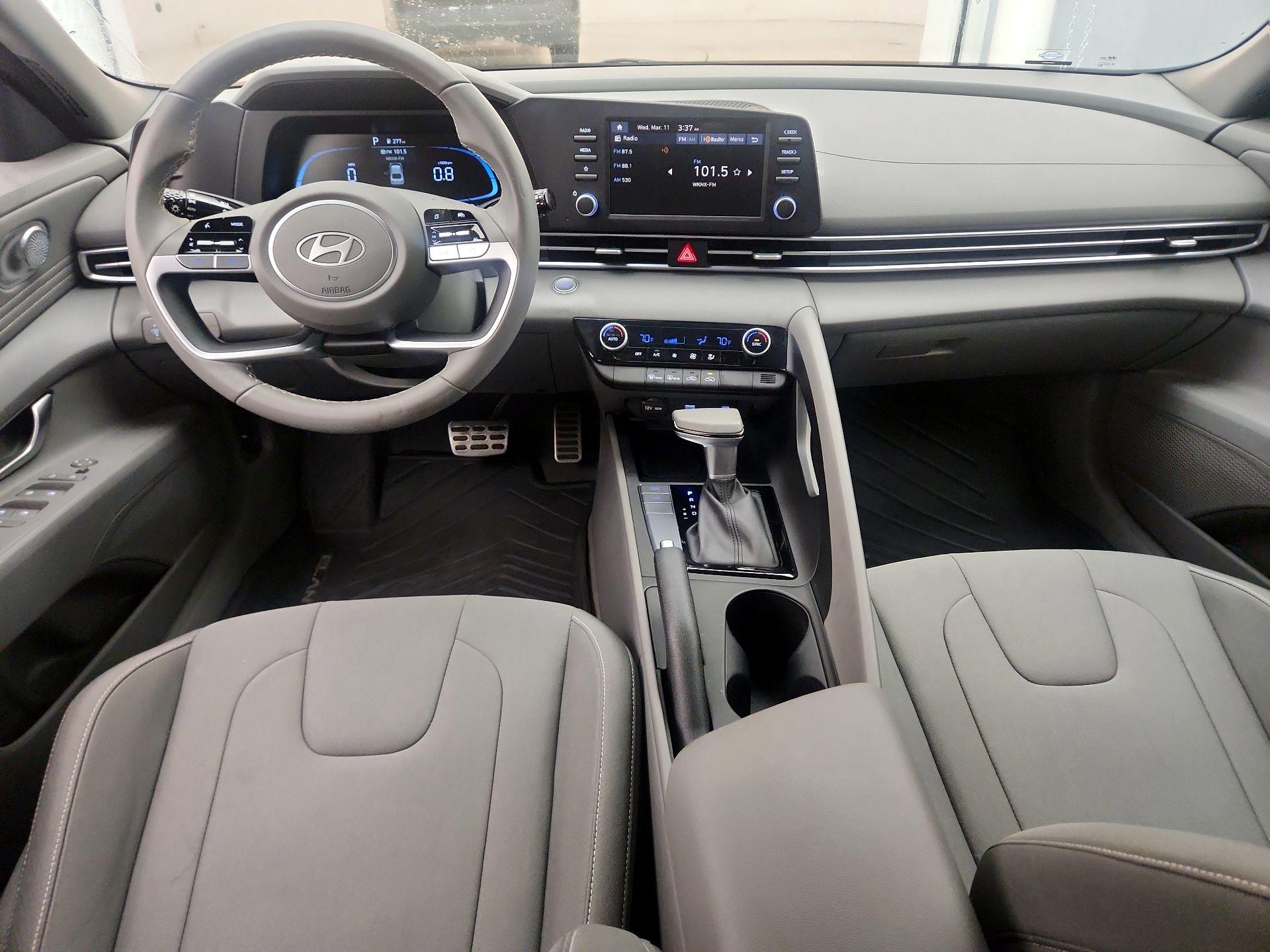 Thumbnail: 2025 Hyundai Elantra - 9