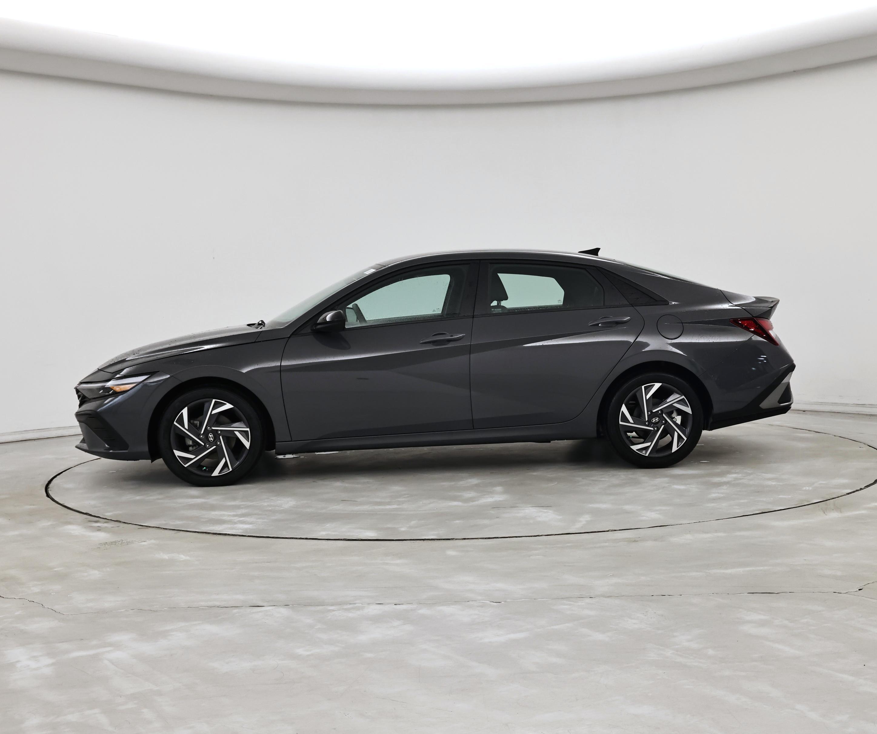 Thumbnail: 2025 Hyundai Elantra - 3