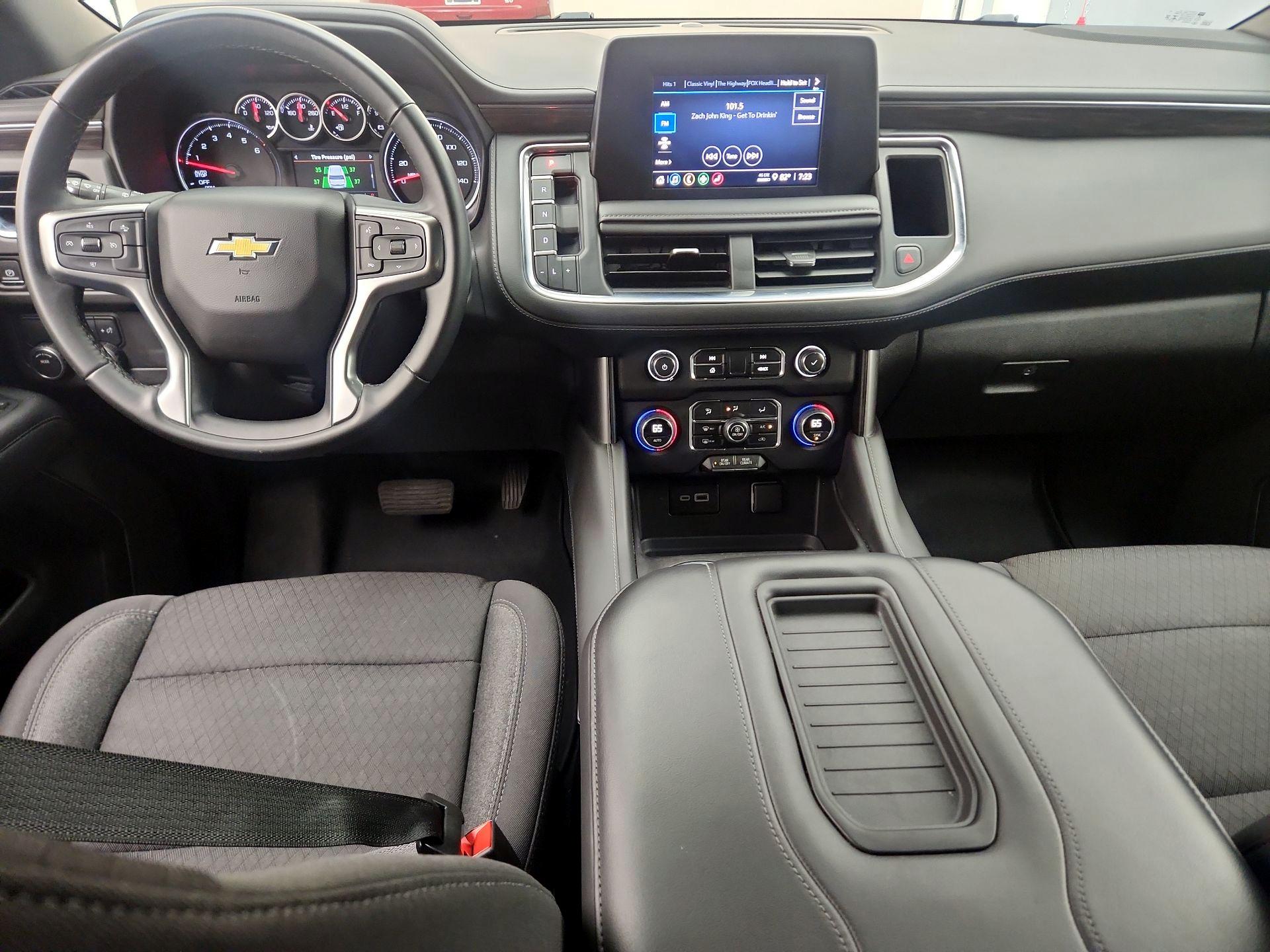 Thumbnail: 2024 Chevrolet Suburban - 9