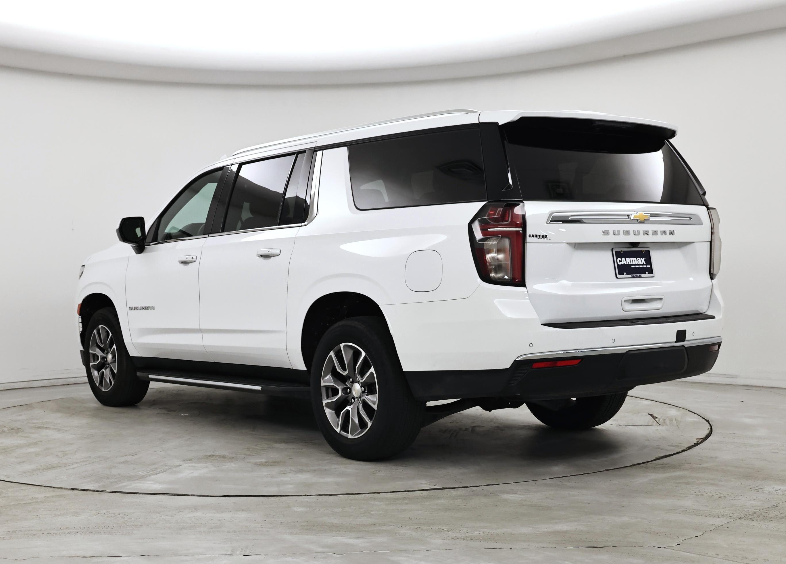 Thumbnail: 2024 Chevrolet Suburban - 2