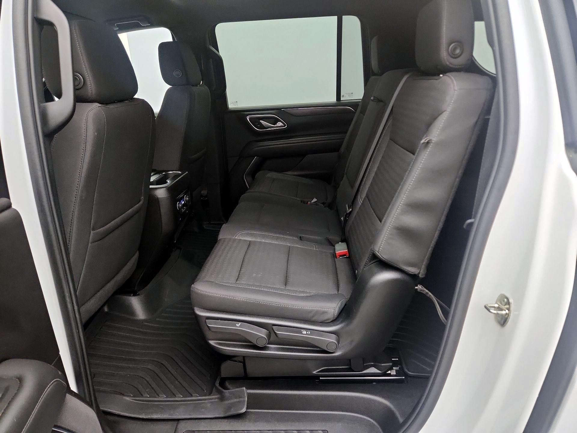 Thumbnail: 2024 Chevrolet Suburban - 19