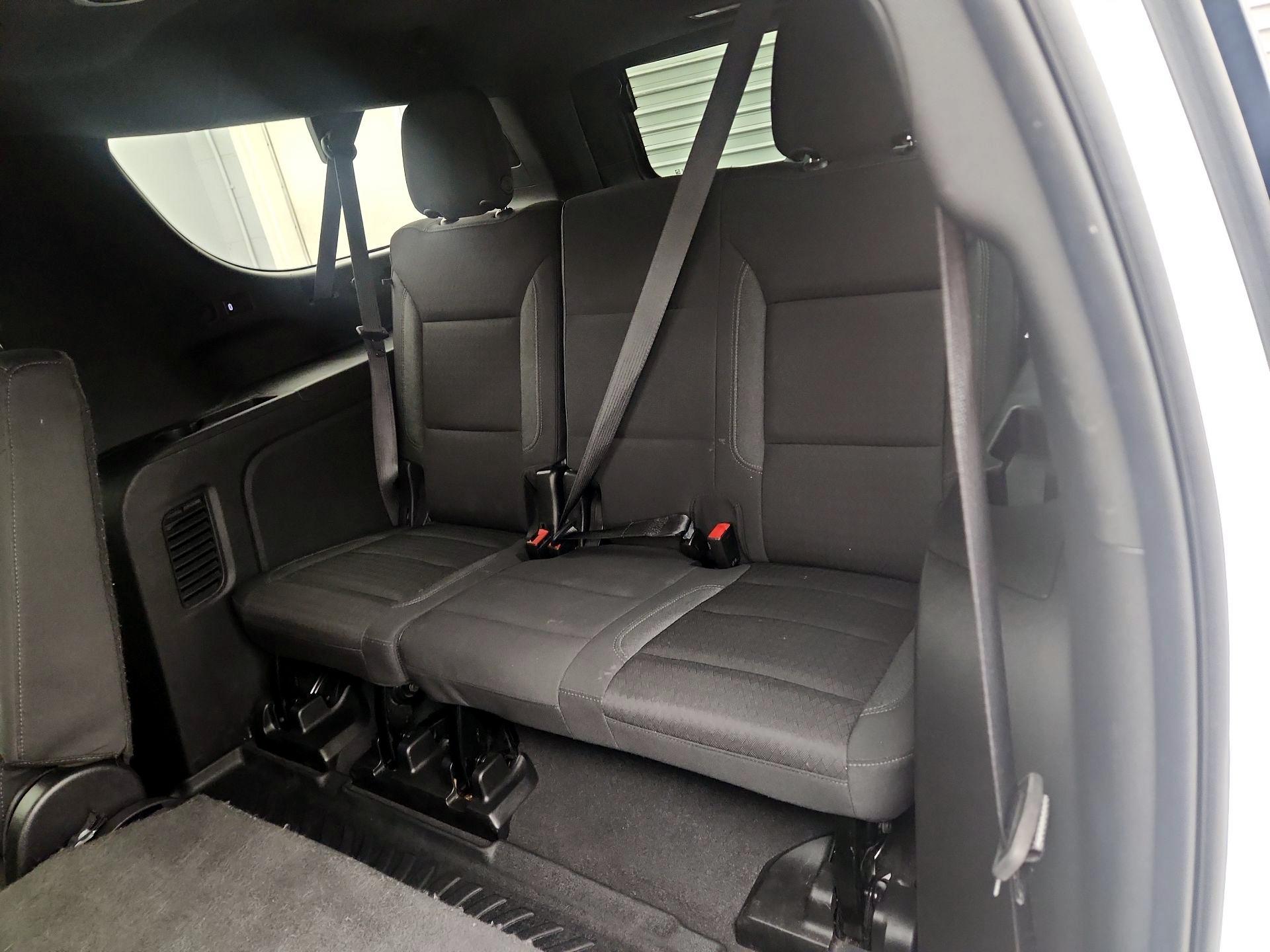 Thumbnail: 2024 Chevrolet Suburban - 20