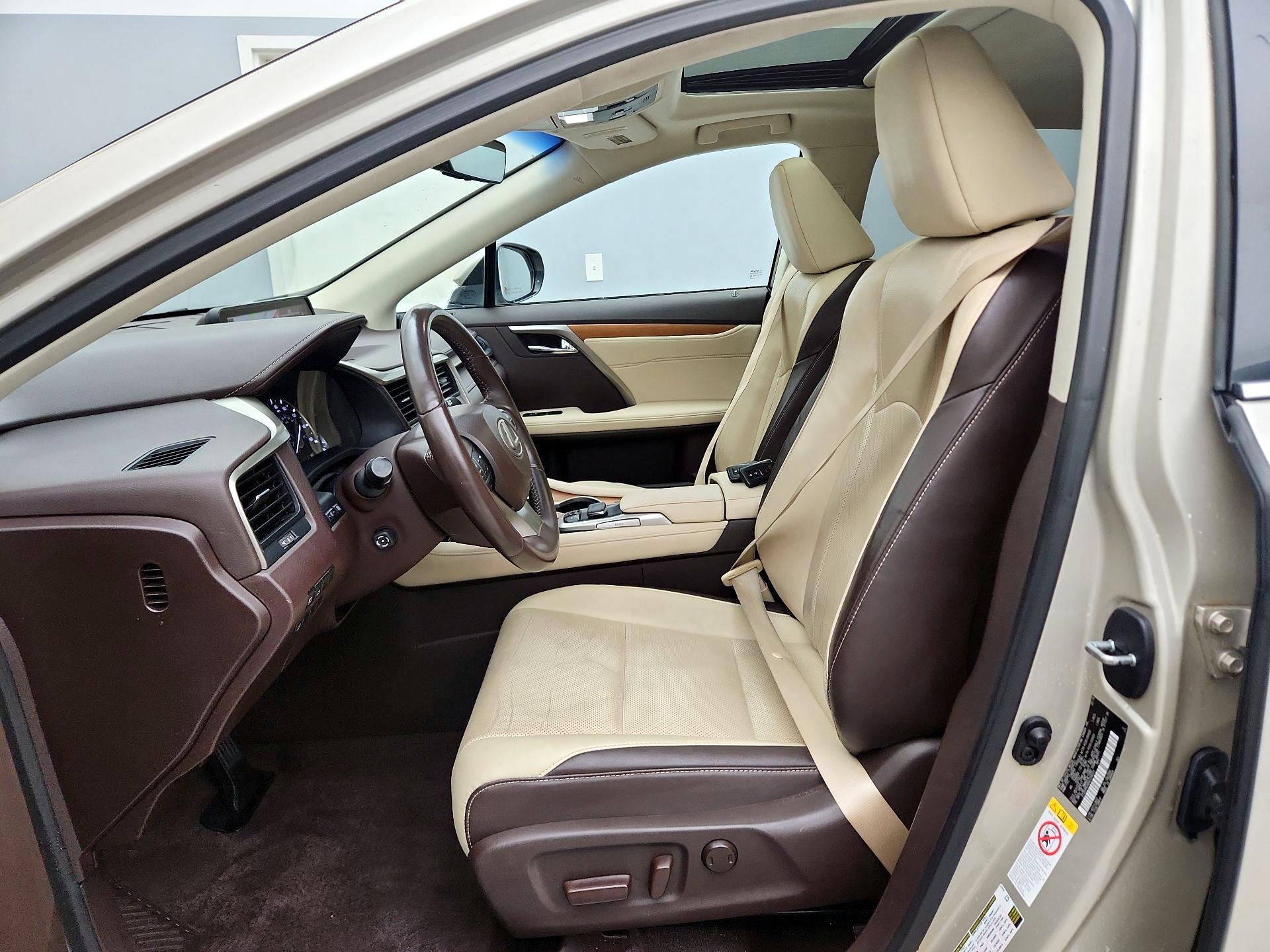 Thumbnail: 2016 Lexus RX - 11