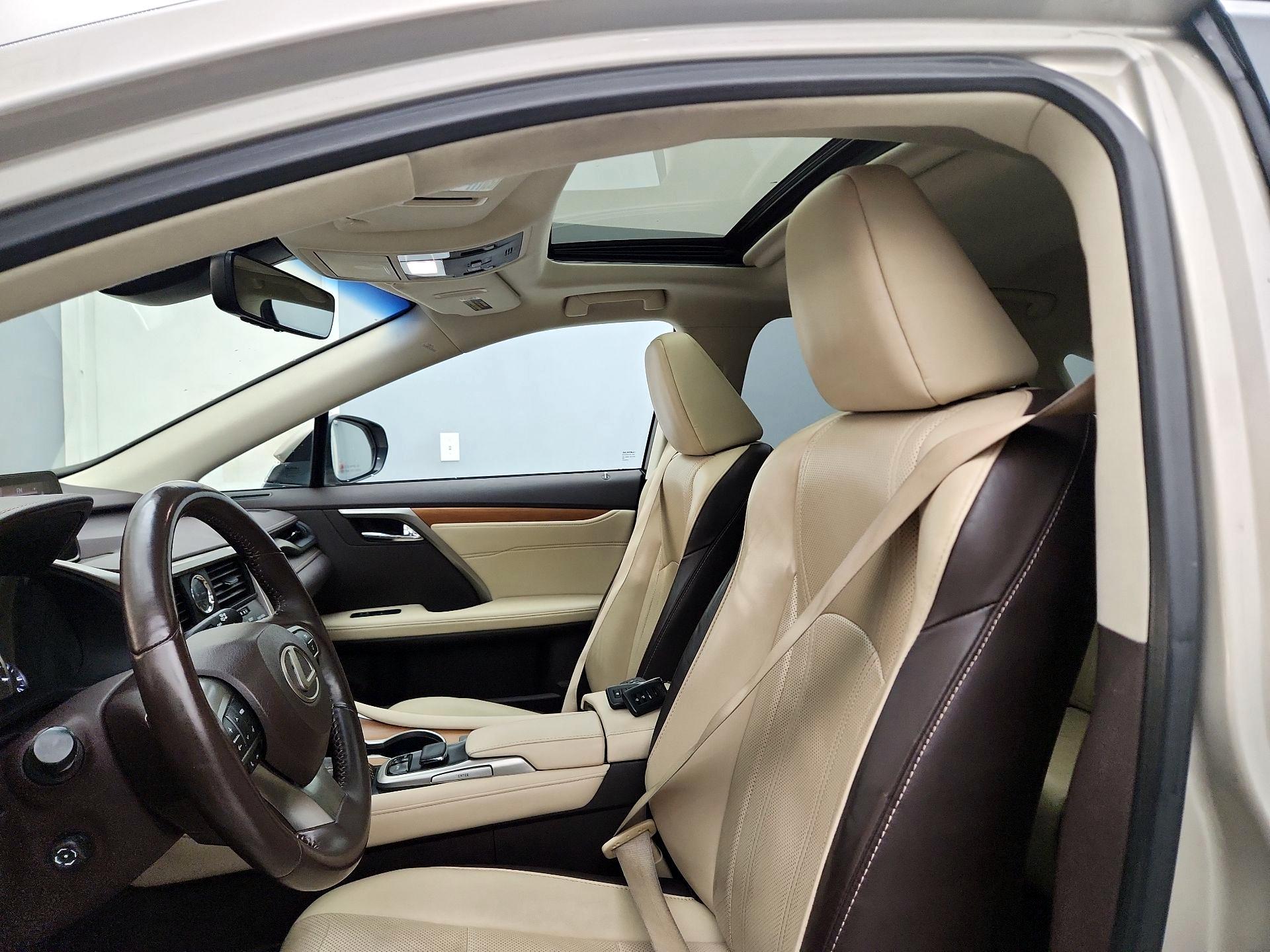 Thumbnail: 2016 Lexus RX - 19