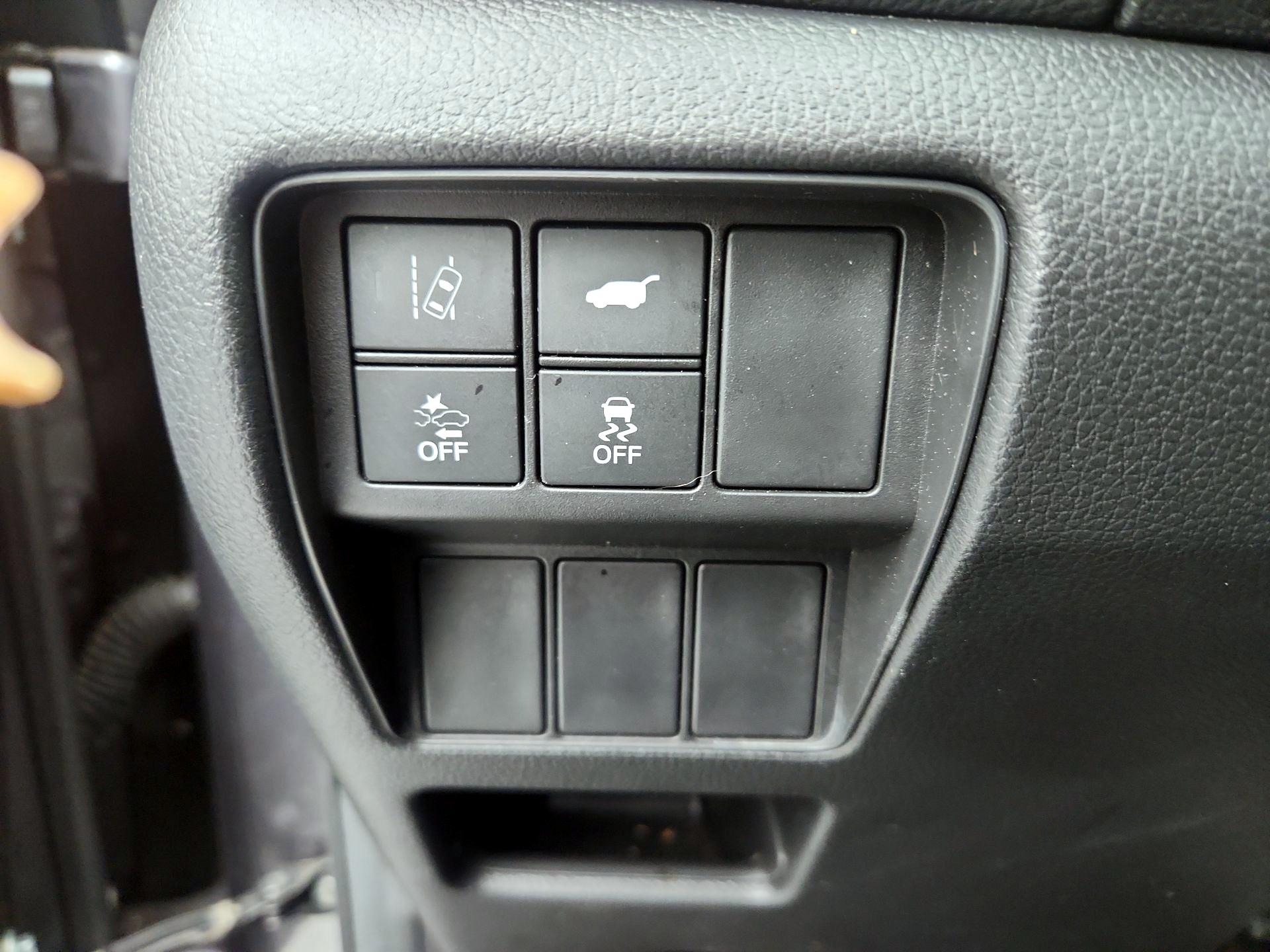 Thumbnail: 2017 Honda CR-V - 13