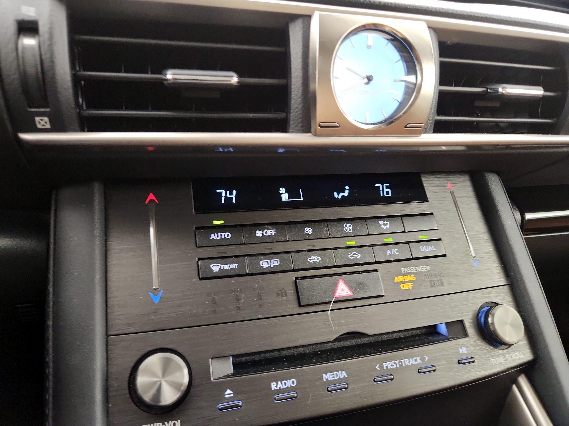 Thumbnail: 2019 Lexus IS - 16