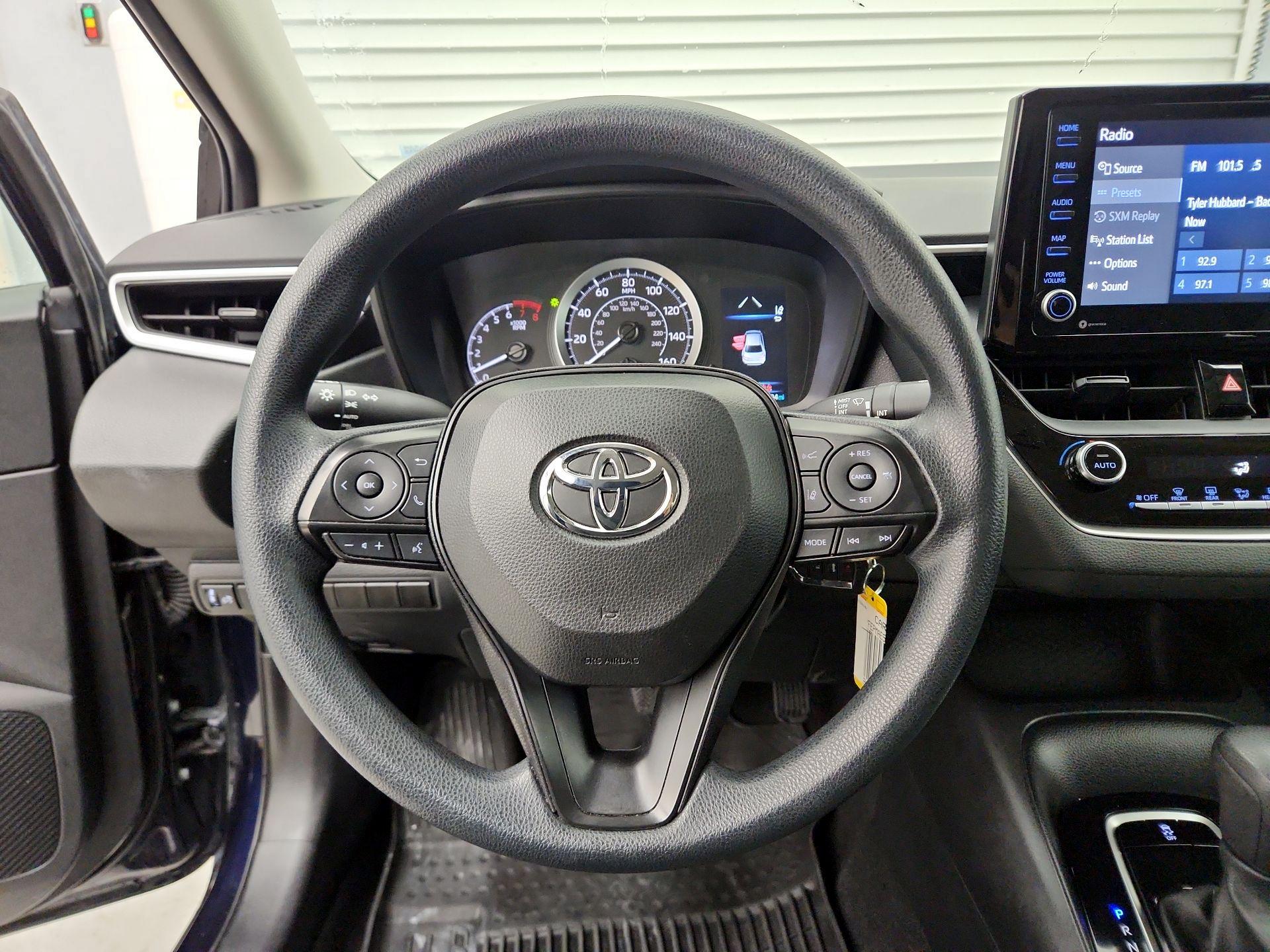 Thumbnail: 2022 Toyota Corolla - 10