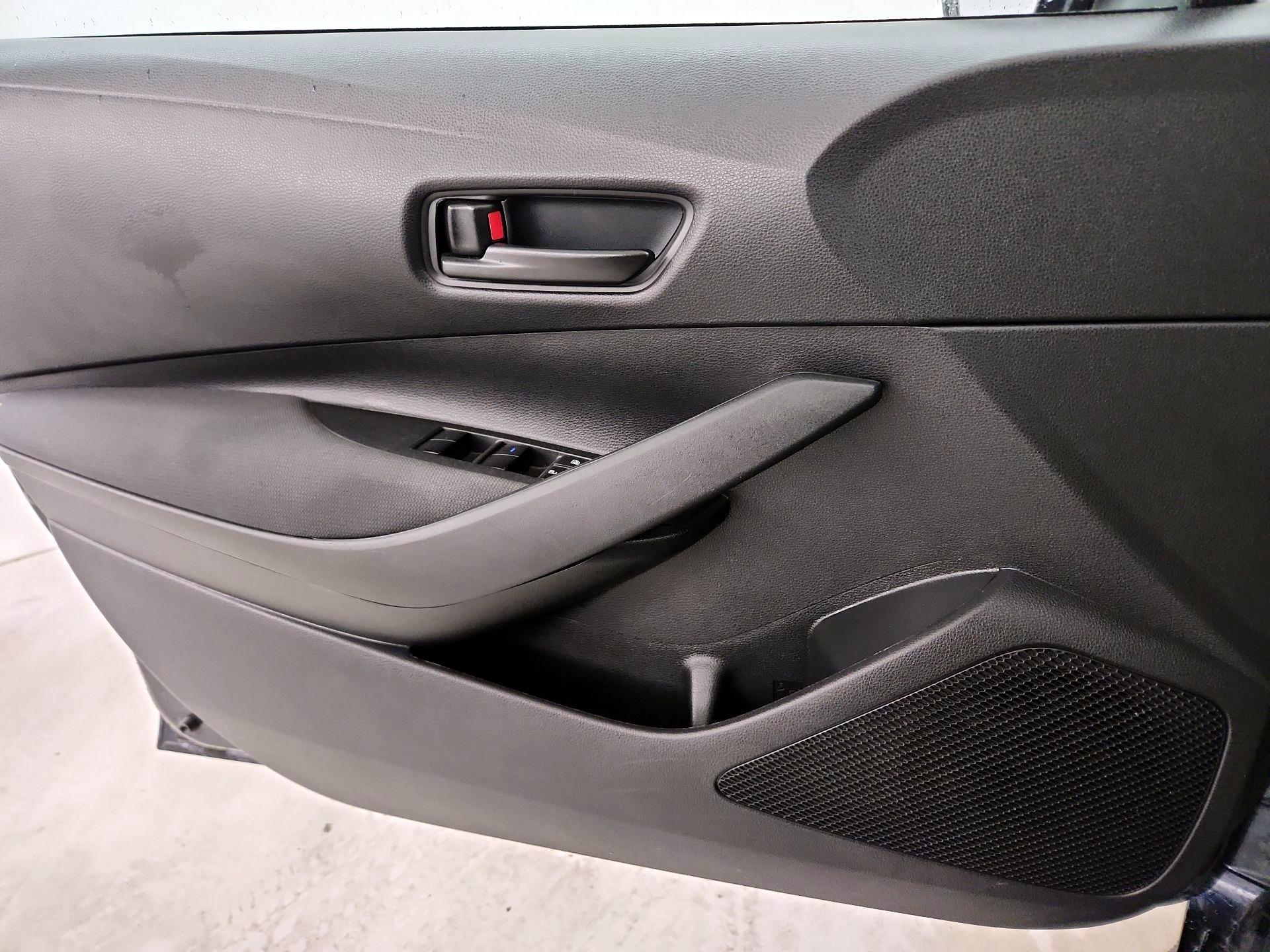 Thumbnail: 2022 Toyota Corolla - 12