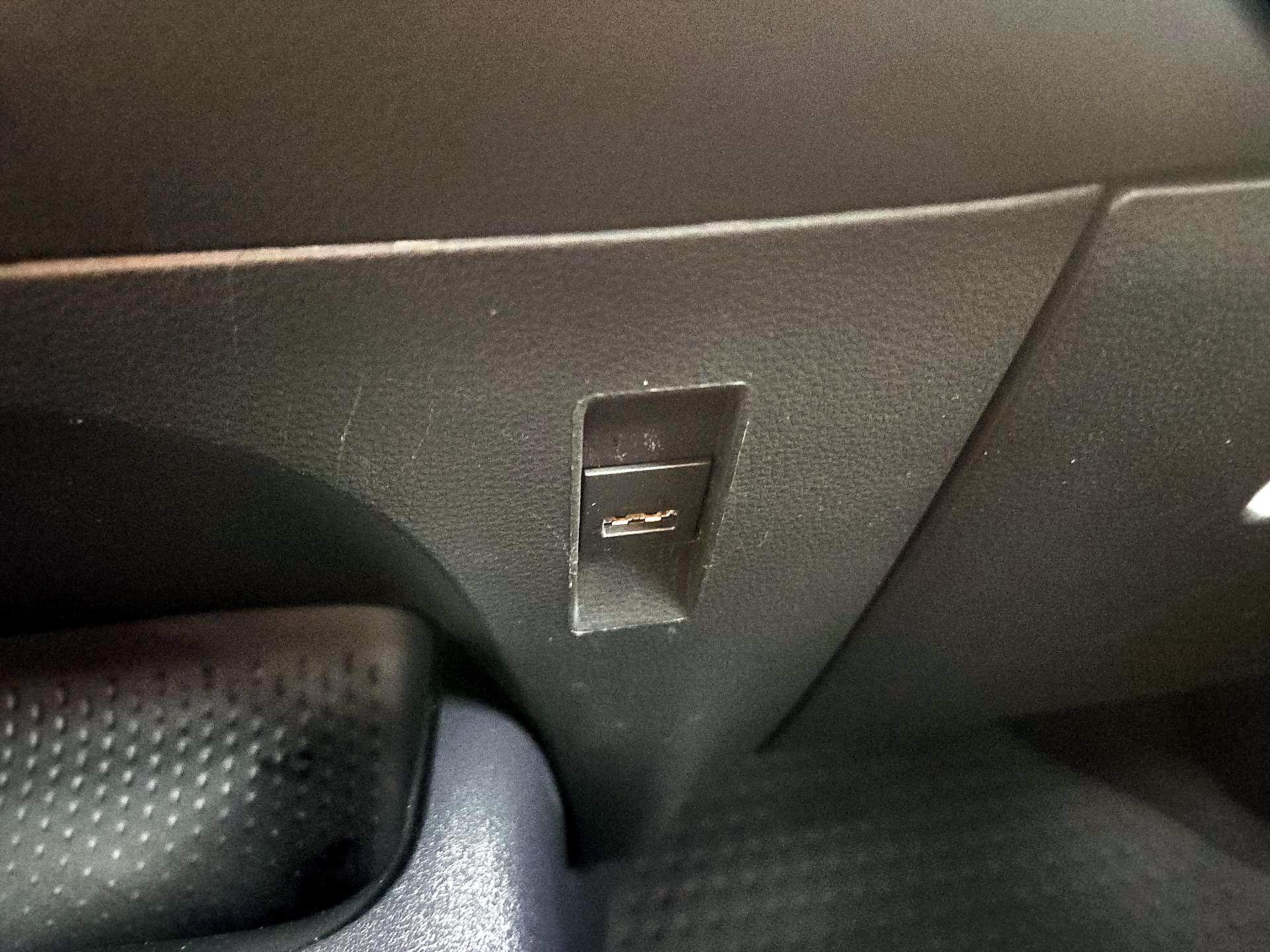 Thumbnail: 2022 Toyota Corolla - 18