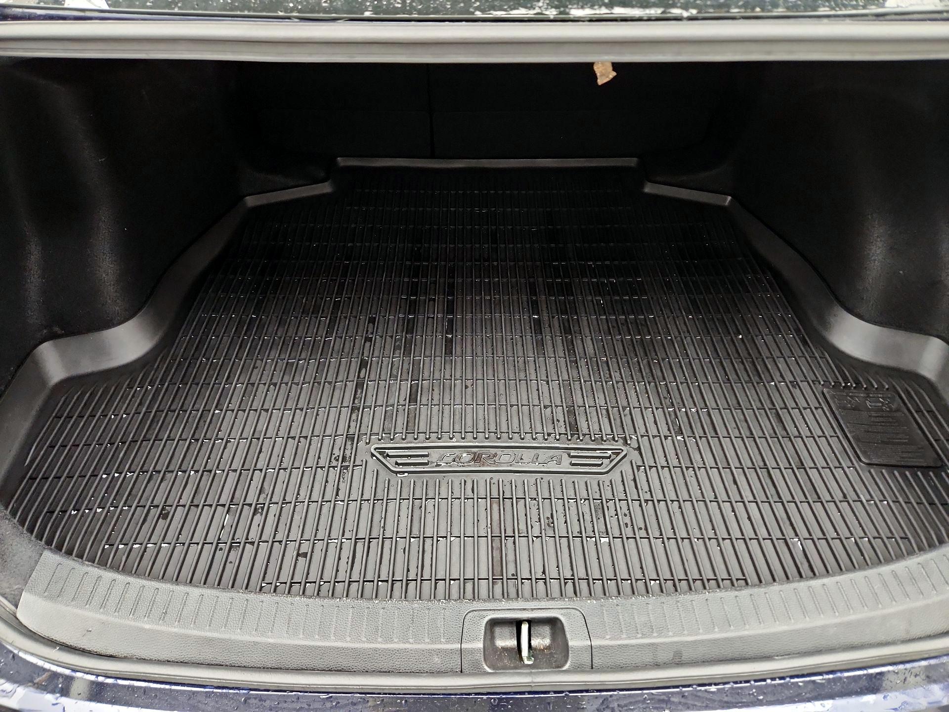 Thumbnail: 2022 Toyota Corolla - 20