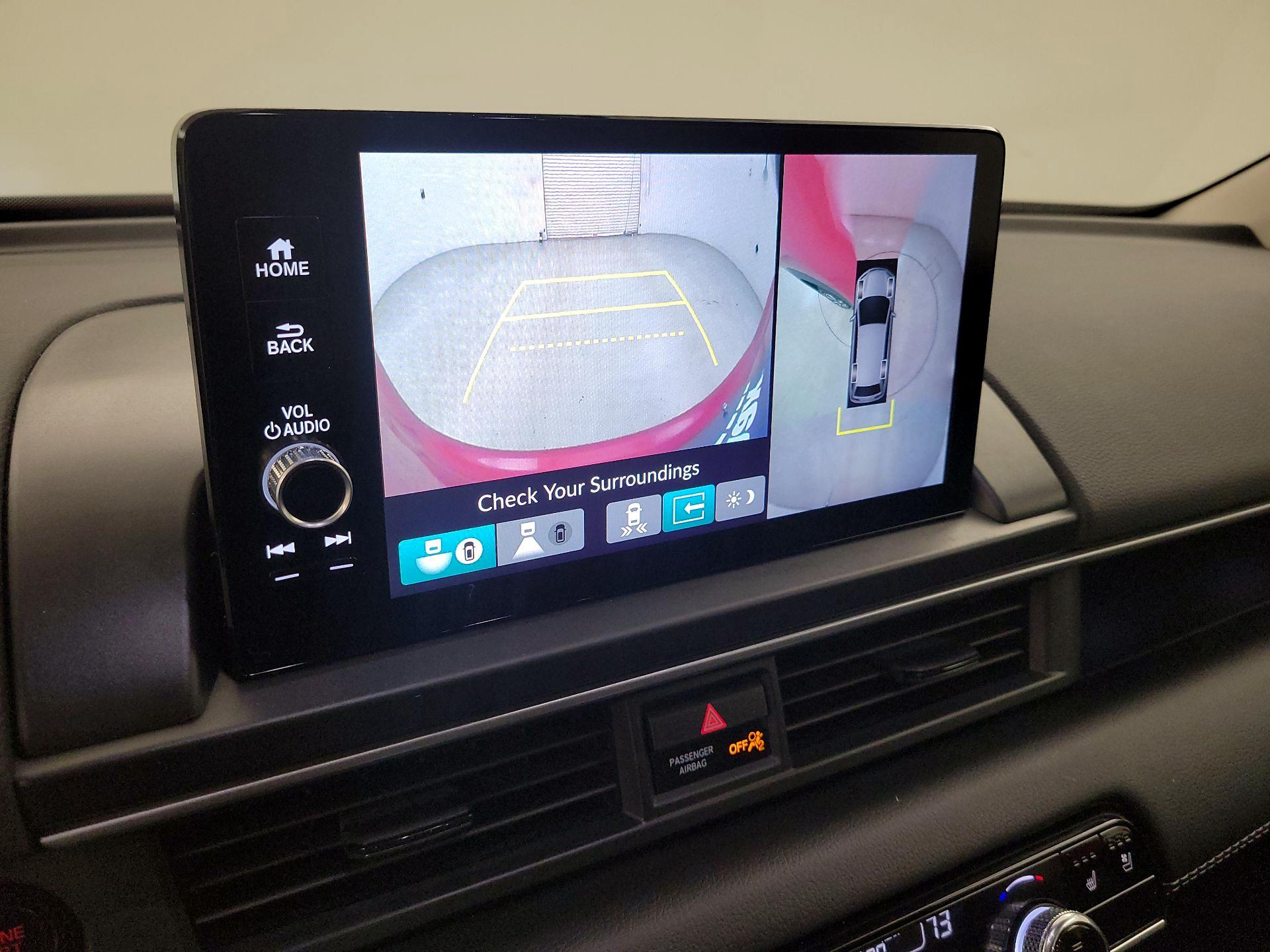 Thumbnail: 2024 Honda Pilot - 14