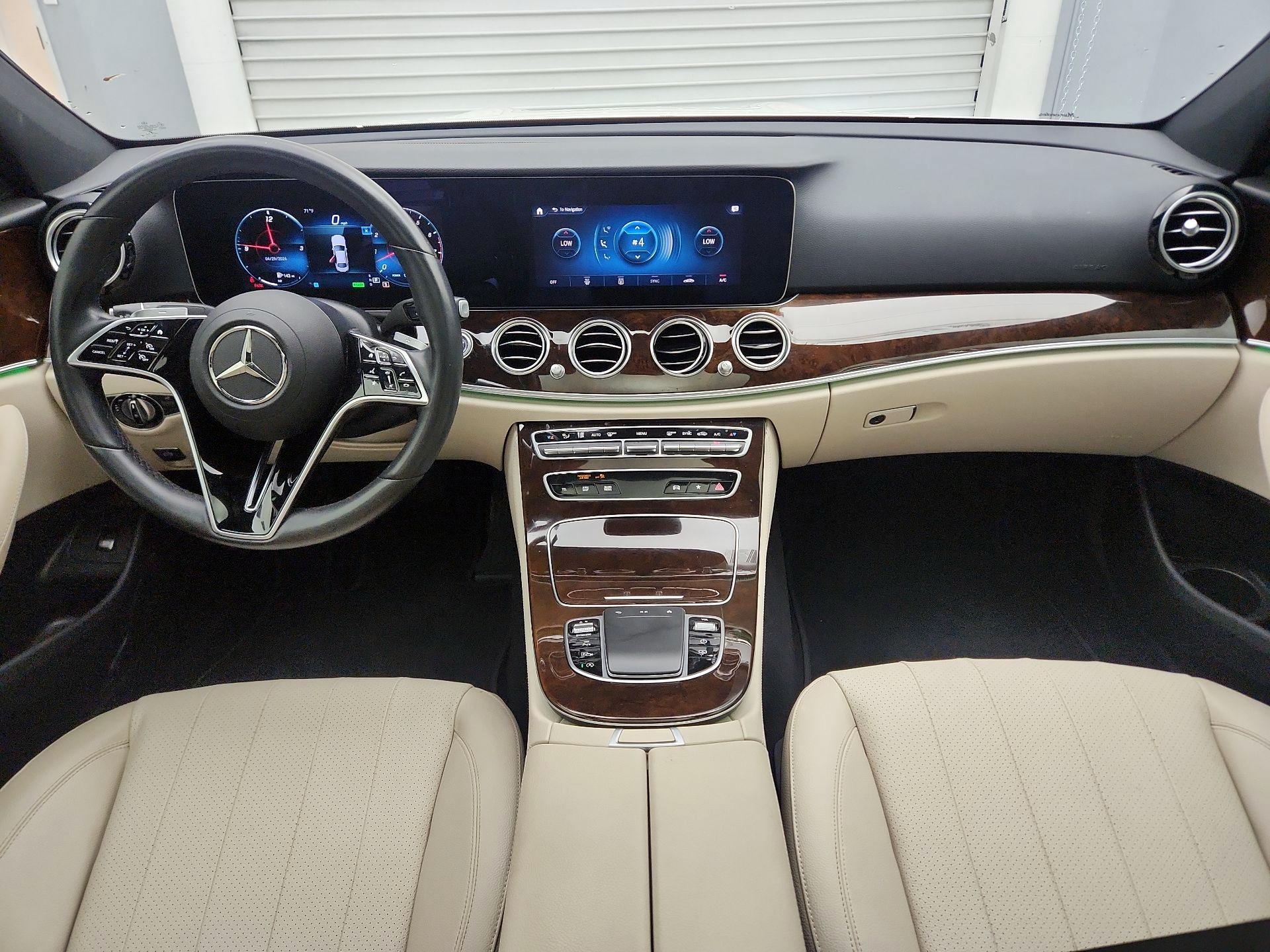 Thumbnail: 2022 Mercedes-Benz E-Class - 9
