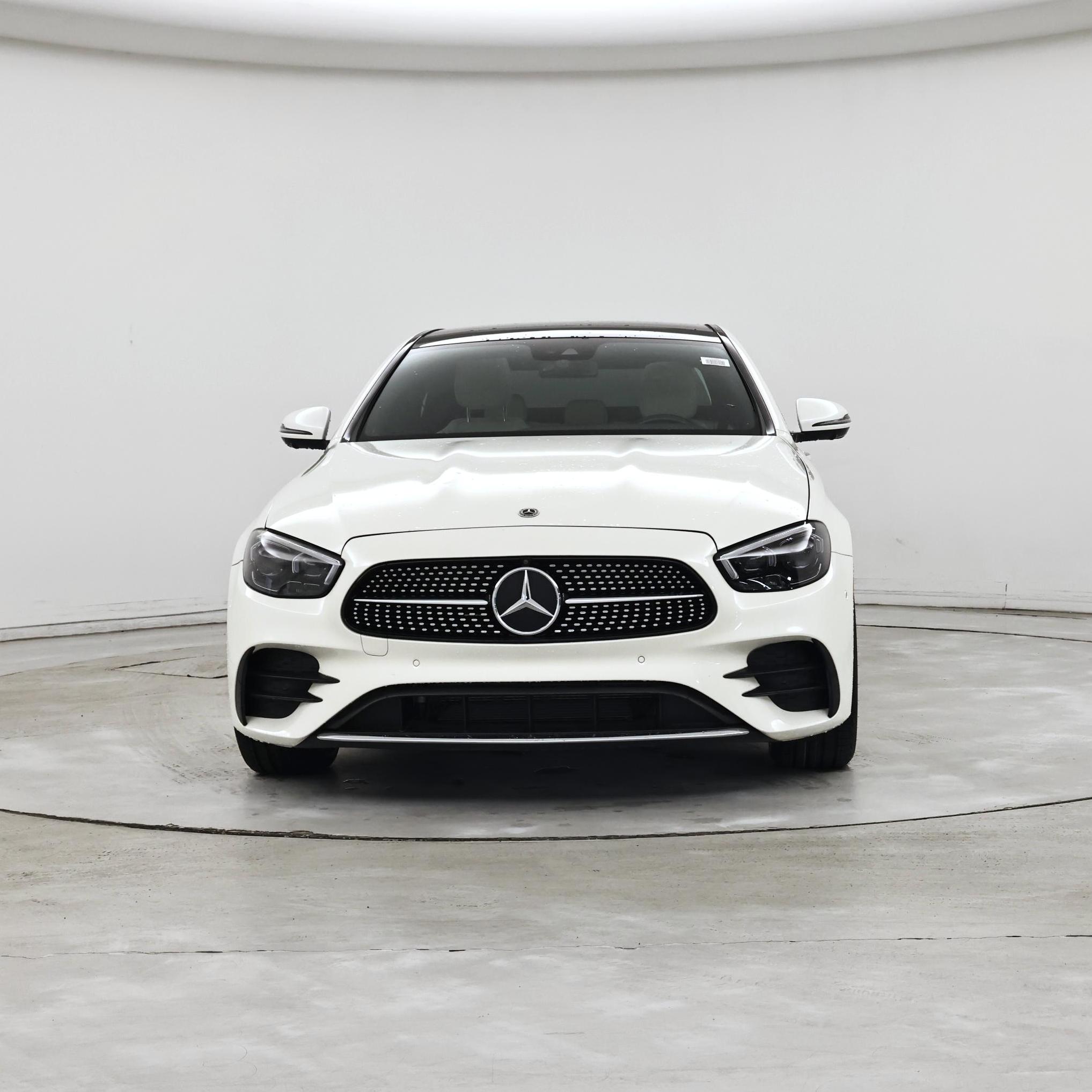 Thumbnail: 2022 Mercedes-Benz E-Class - 5
