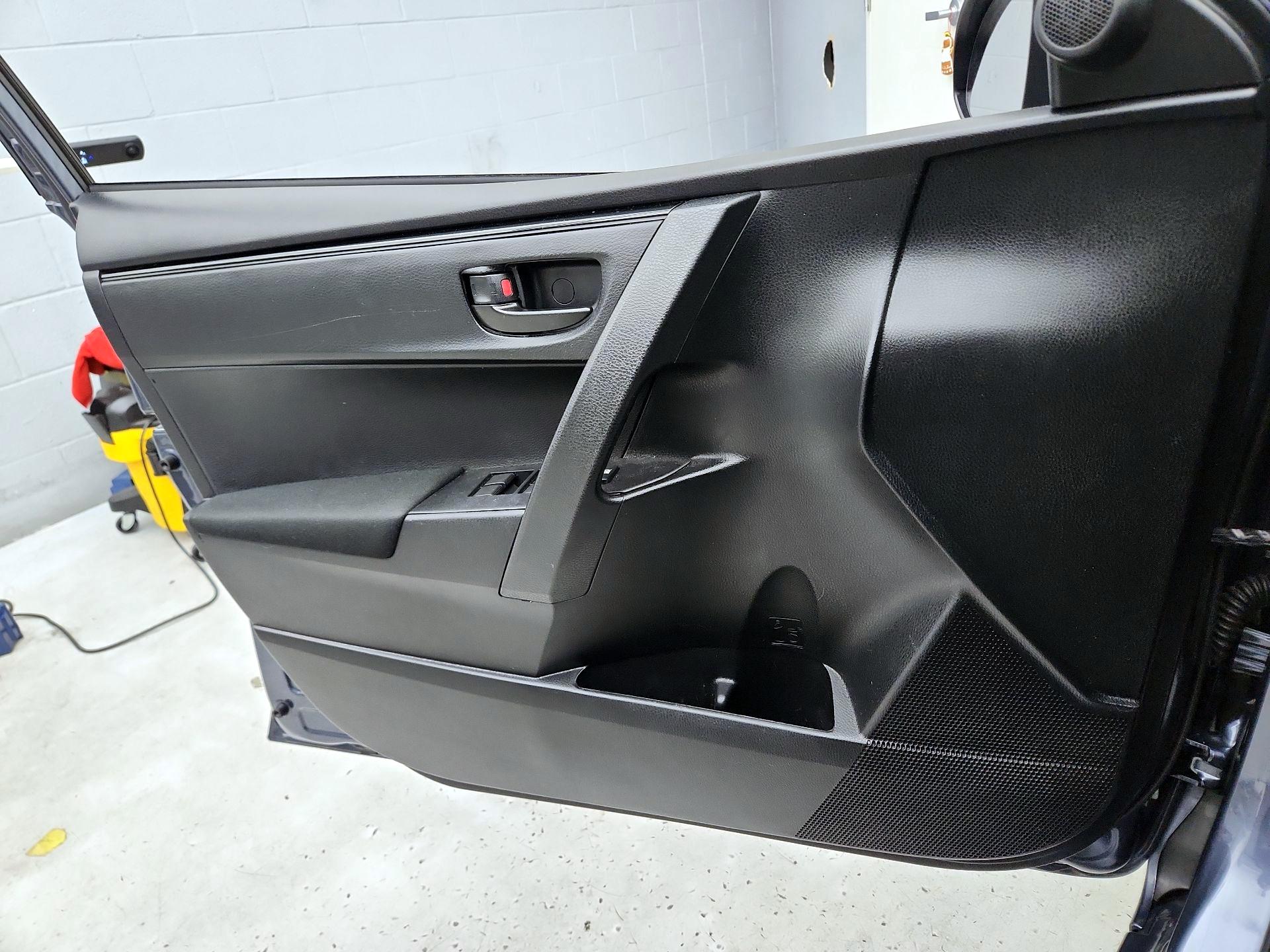 Thumbnail: 2018 Toyota Corolla - 12