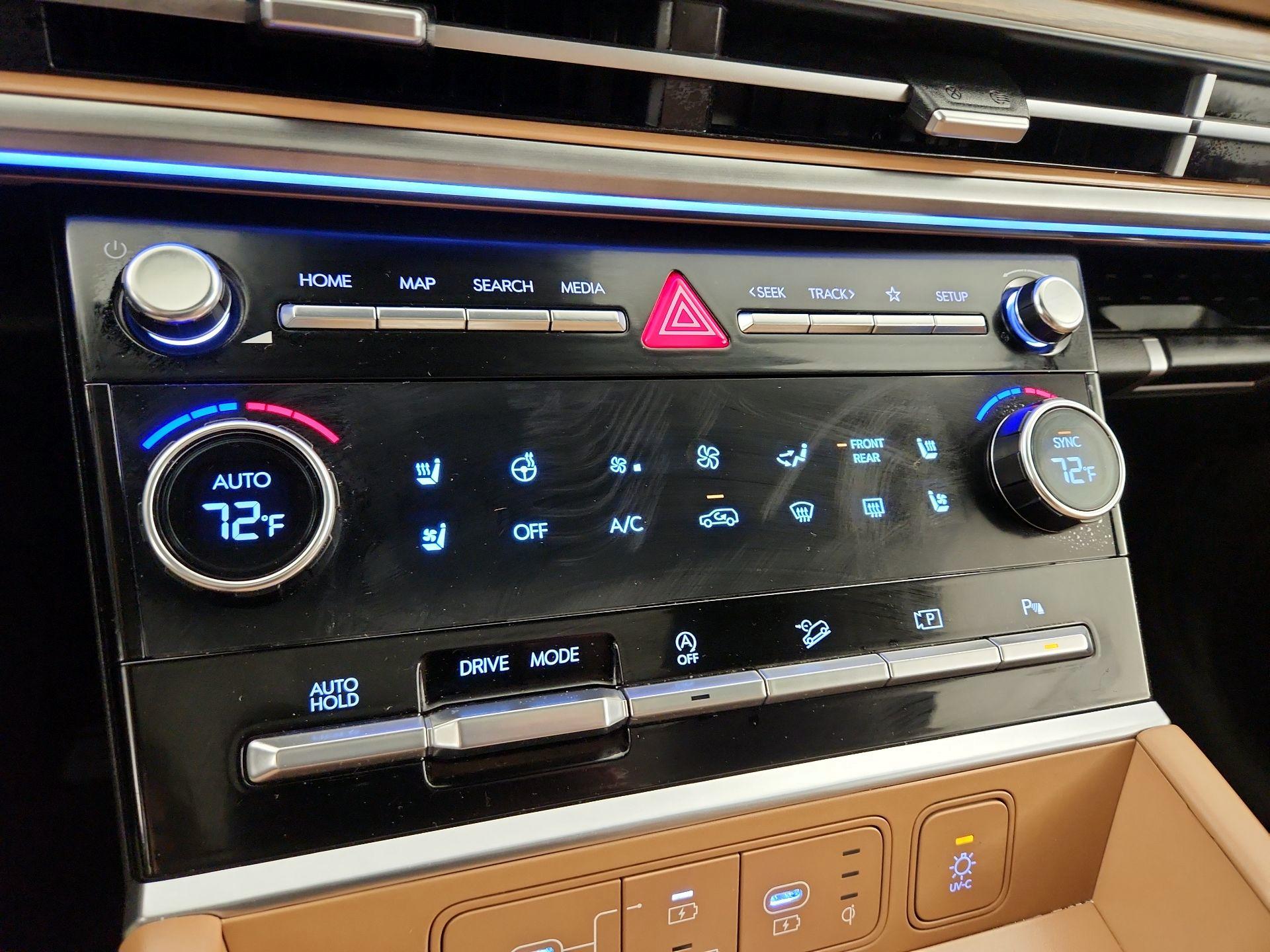 Thumbnail: 2025 Hyundai Santa Fe - 17