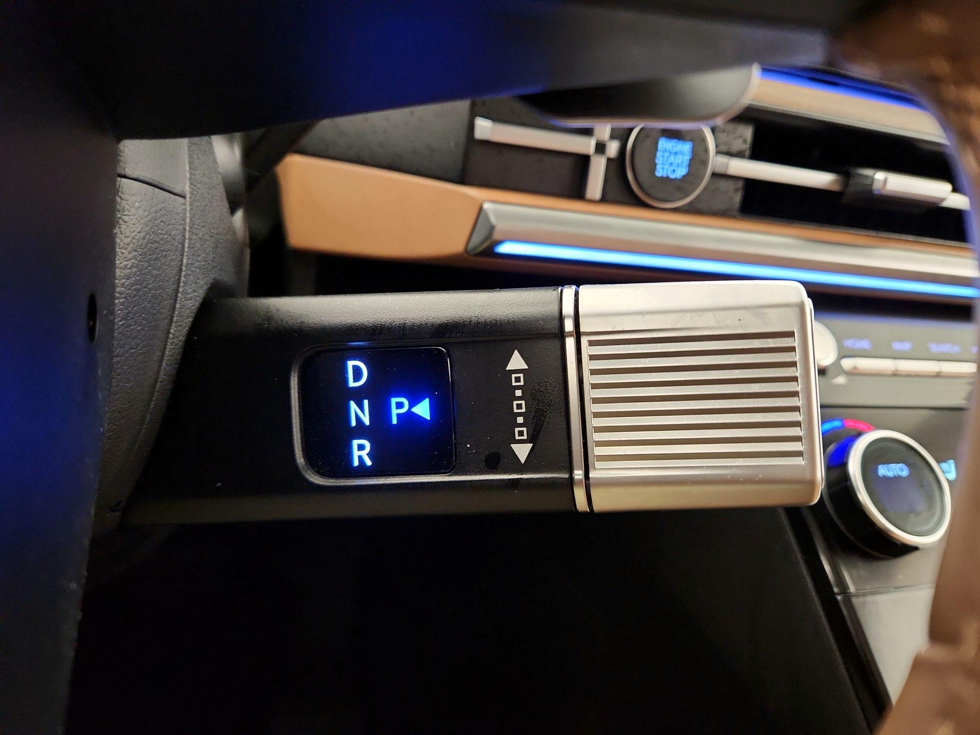 Thumbnail: 2025 Hyundai Santa Fe - 18