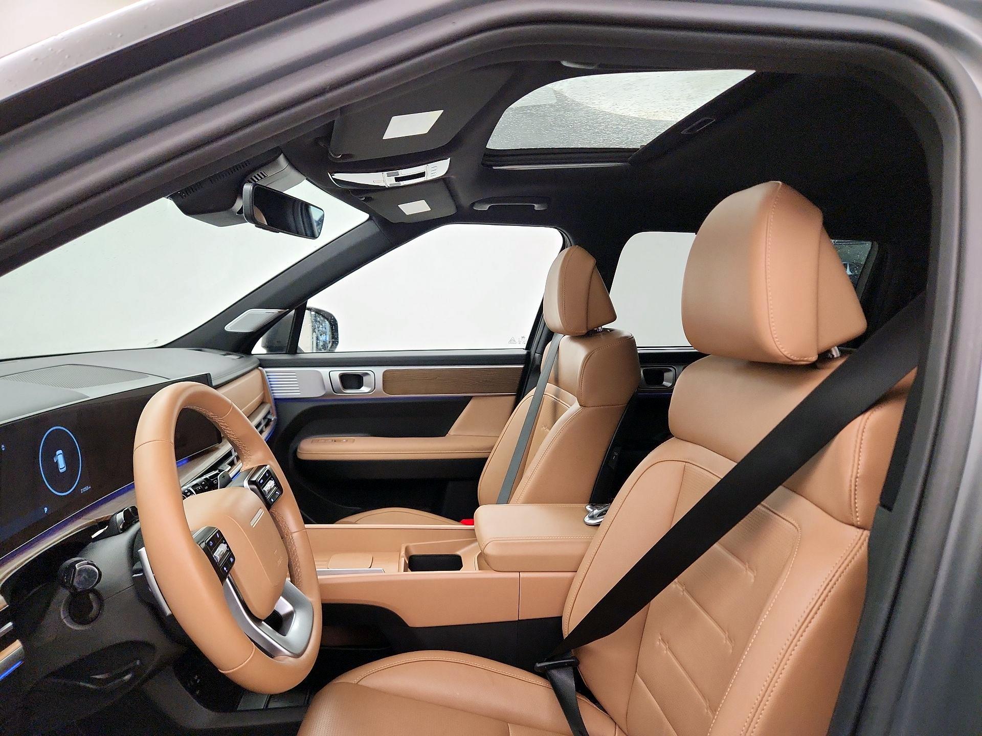 Thumbnail: 2025 Hyundai Santa Fe - 20