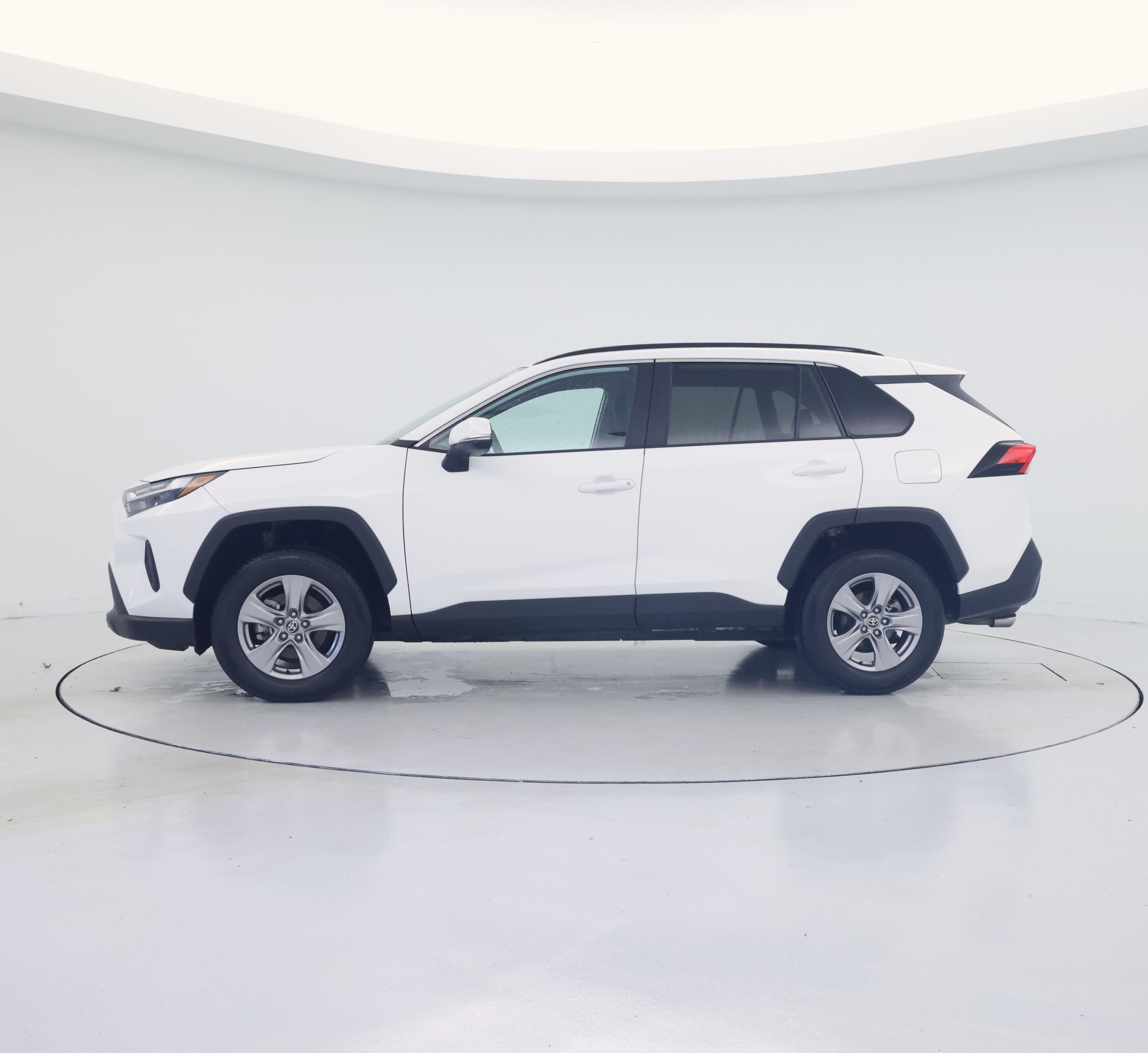 Thumbnail: 2025 Toyota RAV4 - 3