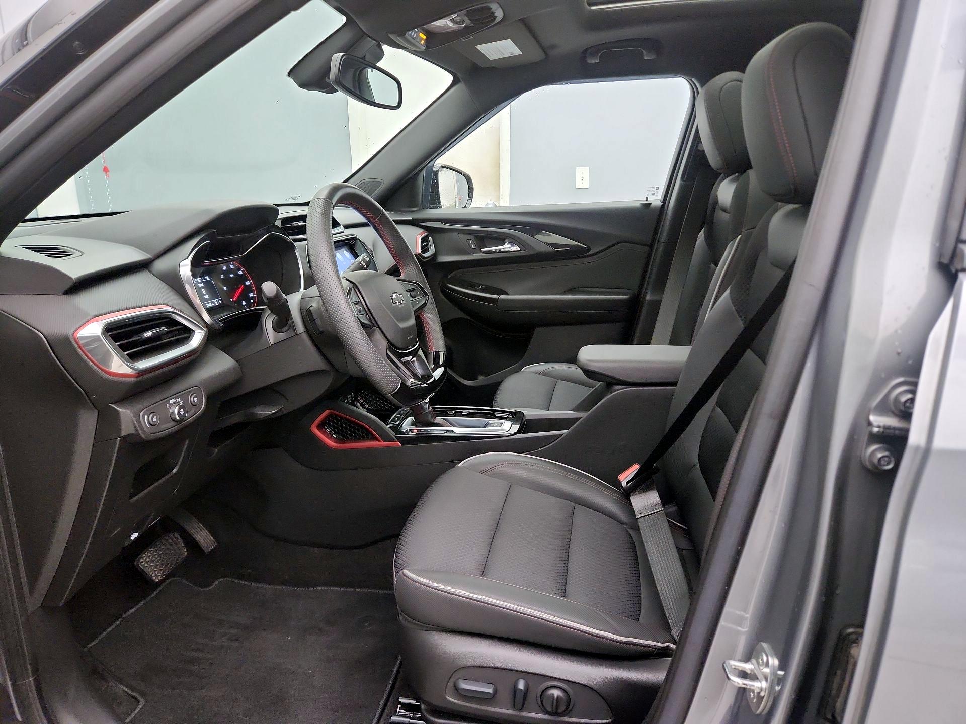 Thumbnail: 2023 Chevrolet TrailBlazer - 11