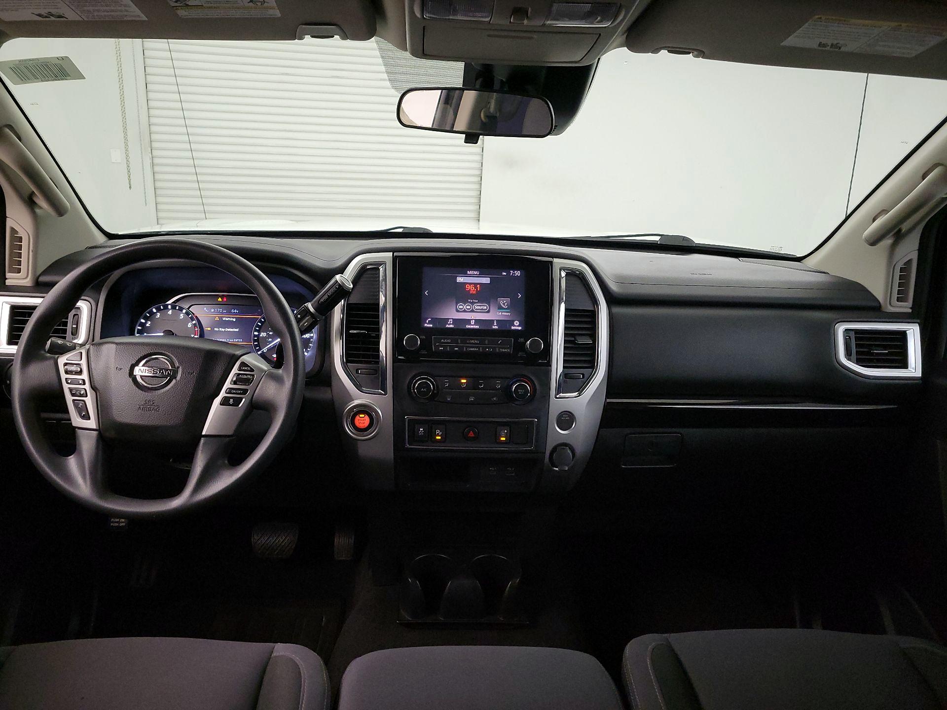 Thumbnail: 2020 Nissan Titan - 9