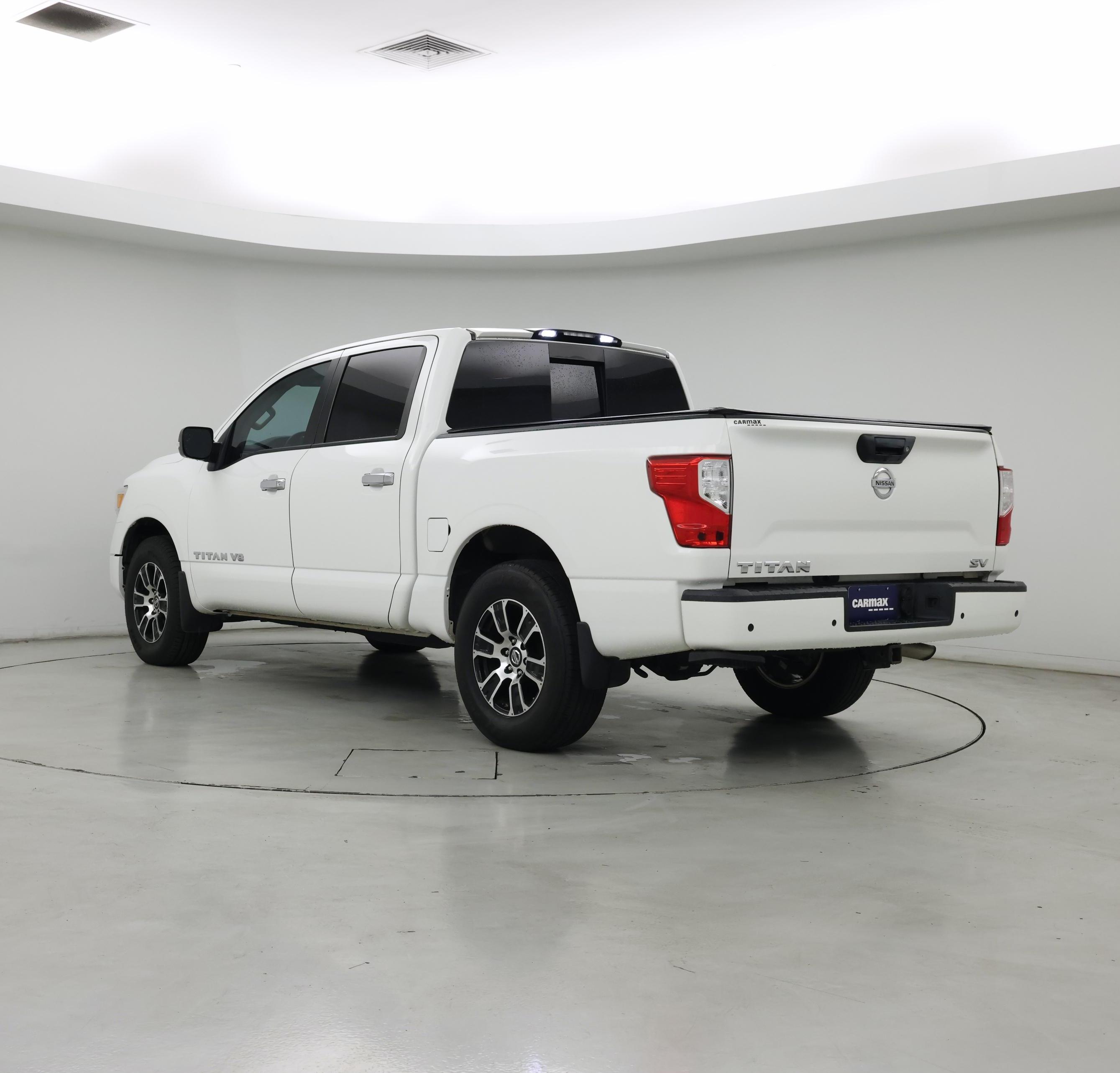 Thumbnail: 2020 Nissan Titan - 2