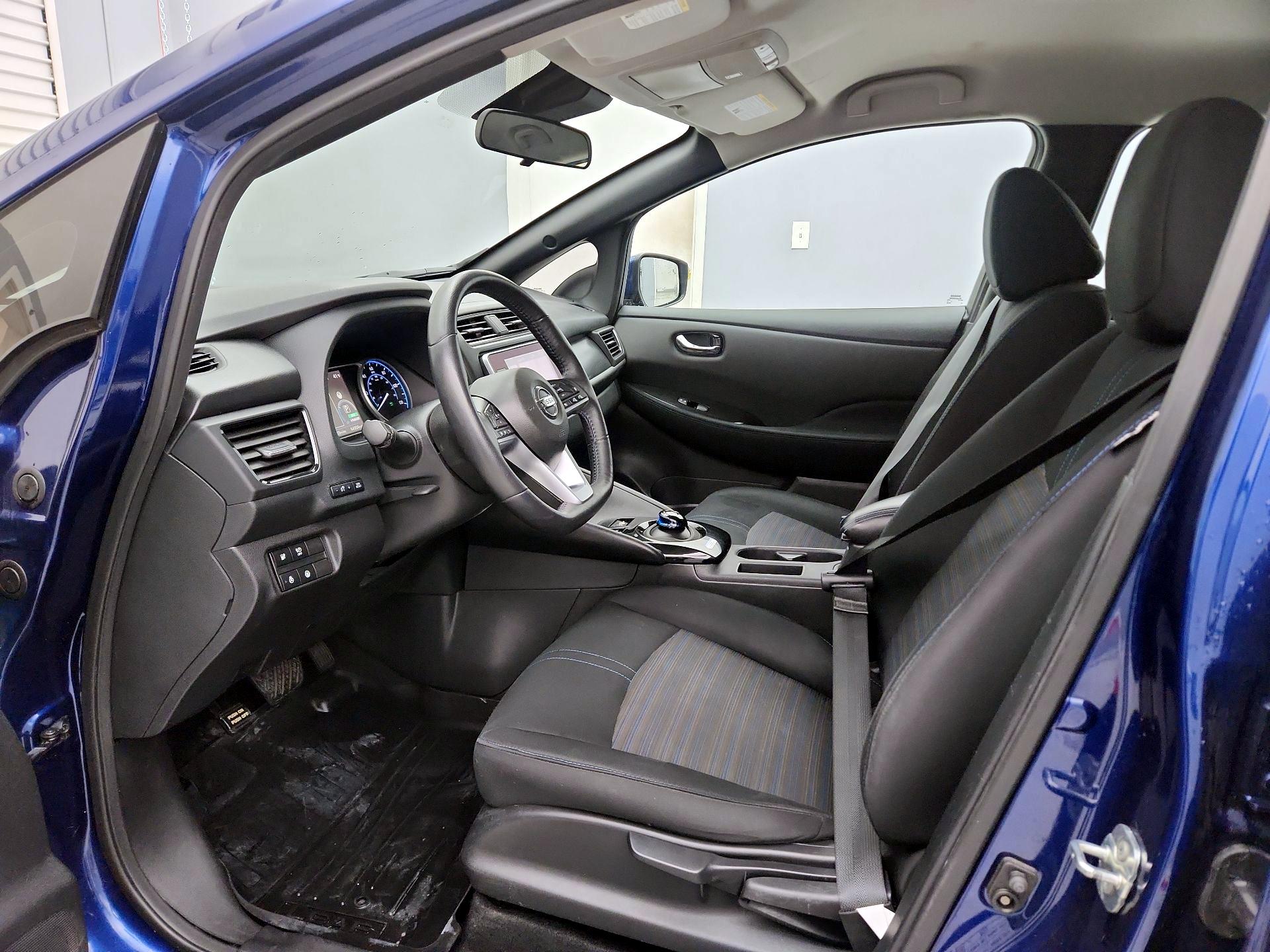 Thumbnail: 2020 Nissan Leaf - 11