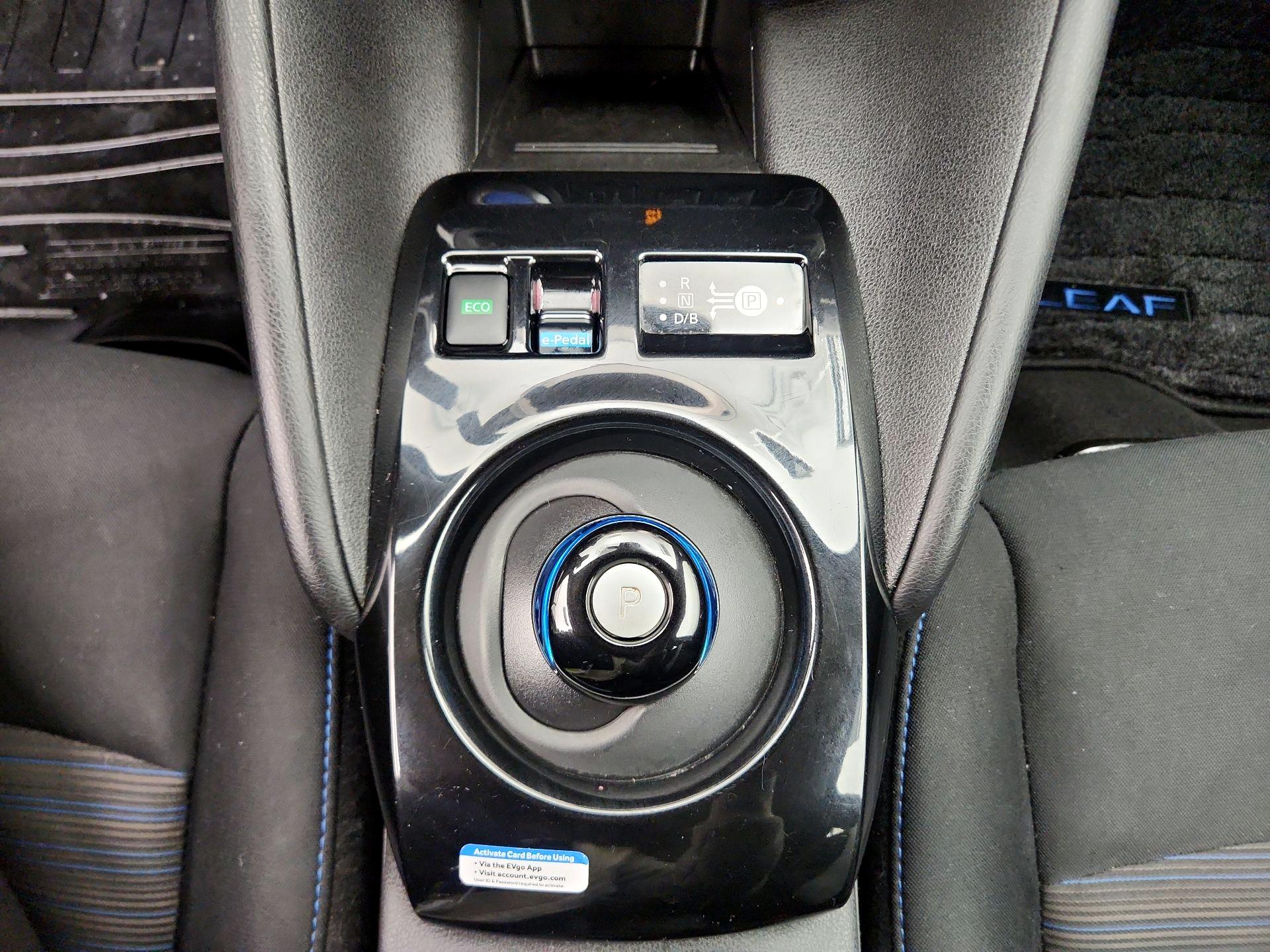 Thumbnail: 2020 Nissan Leaf - 18