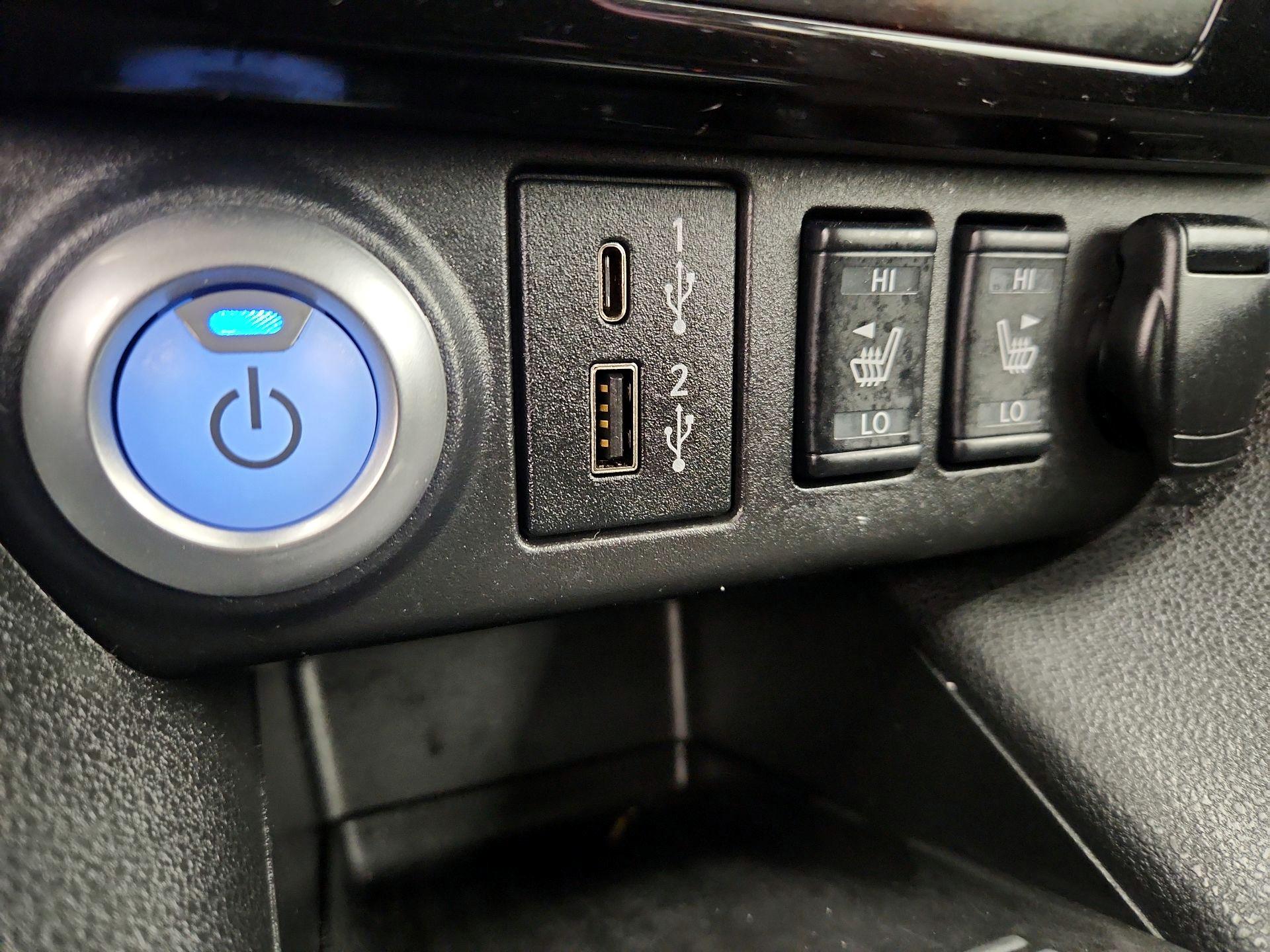 Thumbnail: 2020 Nissan Leaf - 19