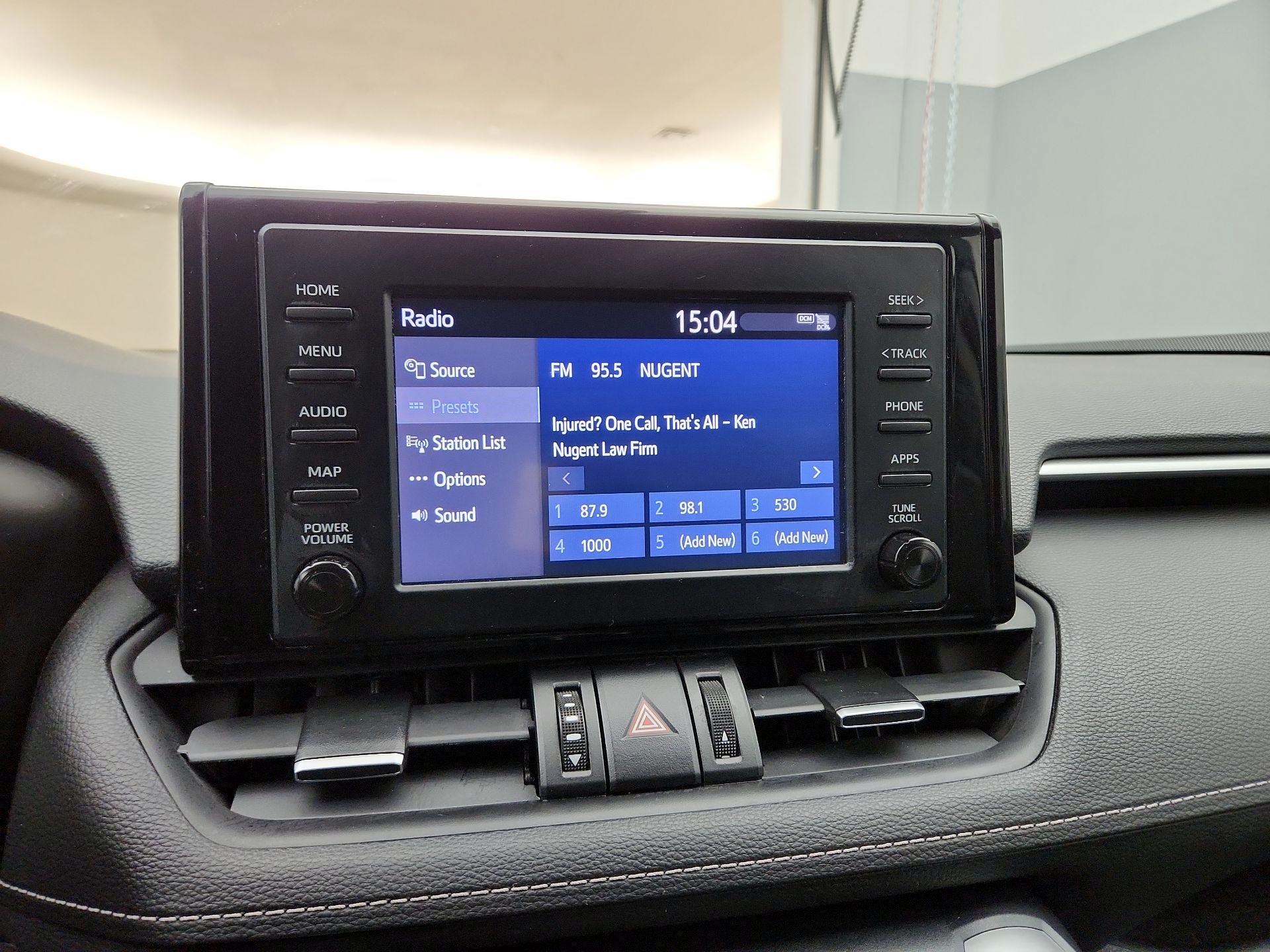 Thumbnail: 2019 Toyota RAV4 - 15