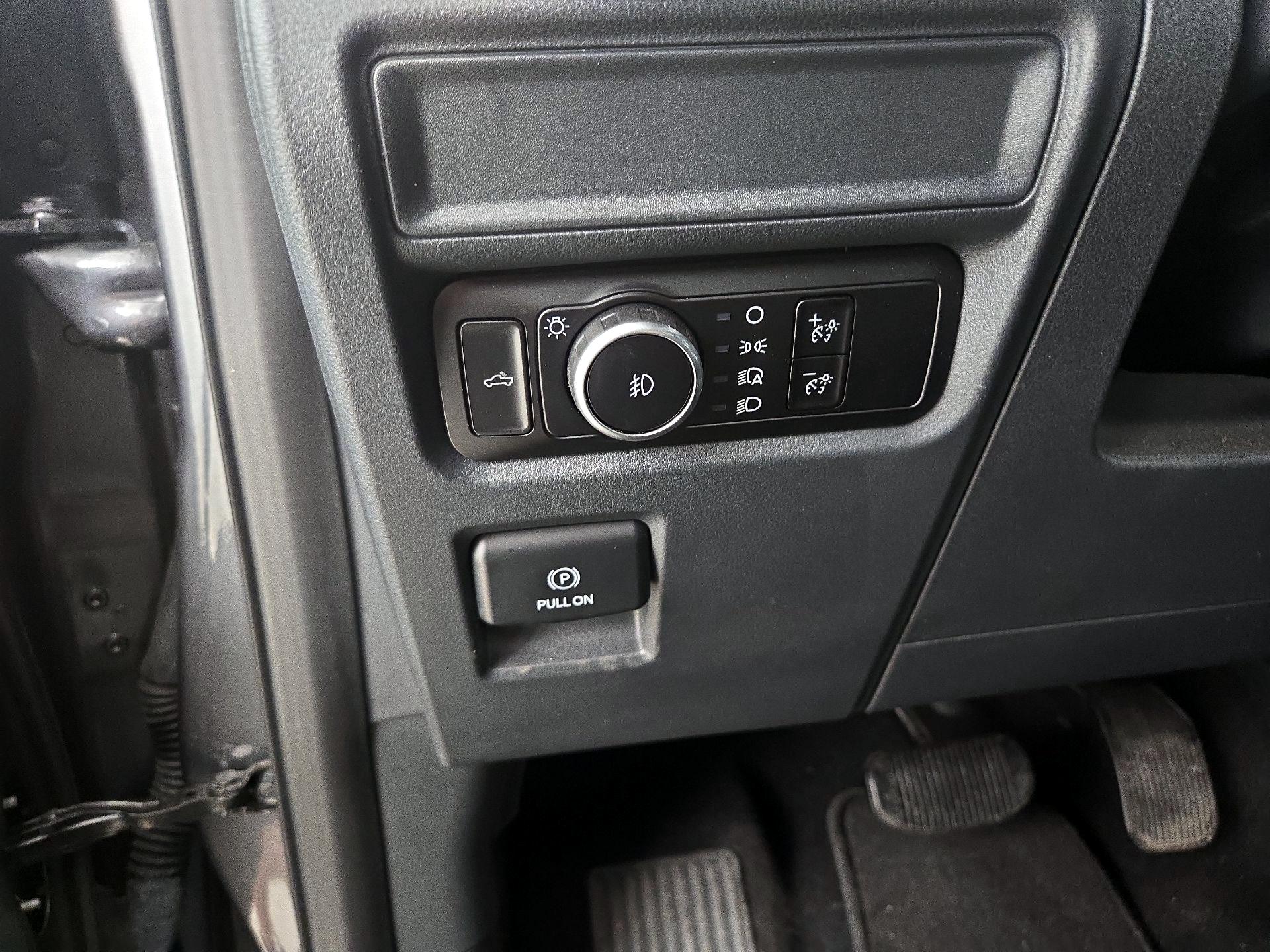 Thumbnail: 2023 Ford F-150 - 13