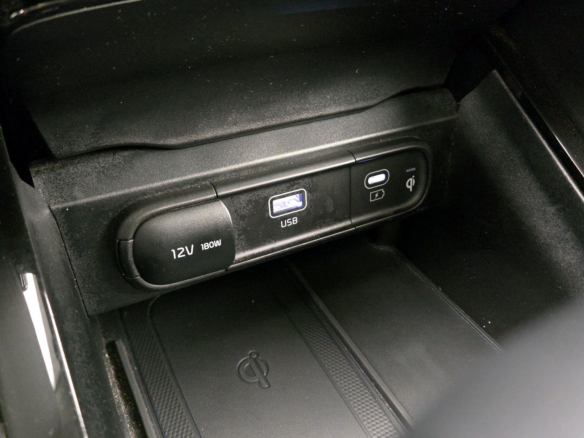 Thumbnail: 2023 Kia Telluride - 19