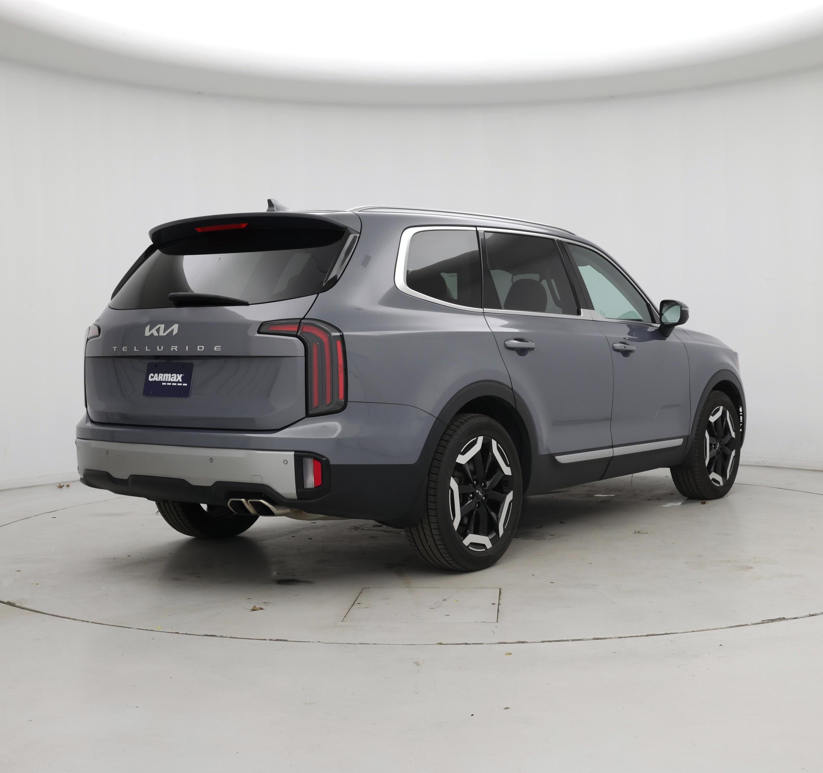 Thumbnail: 2023 Kia Telluride - 8