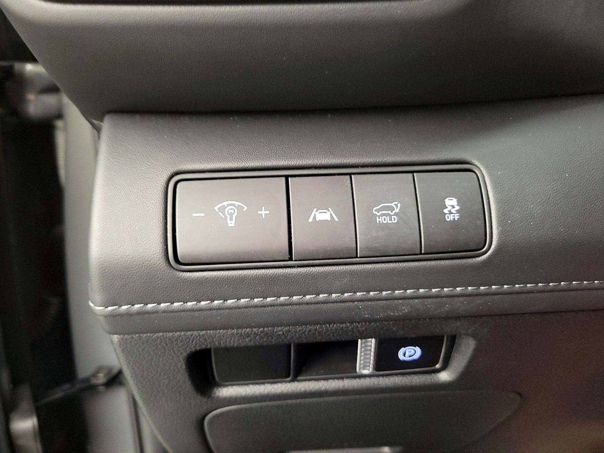 Thumbnail: 2023 Hyundai Santa Fe - 13