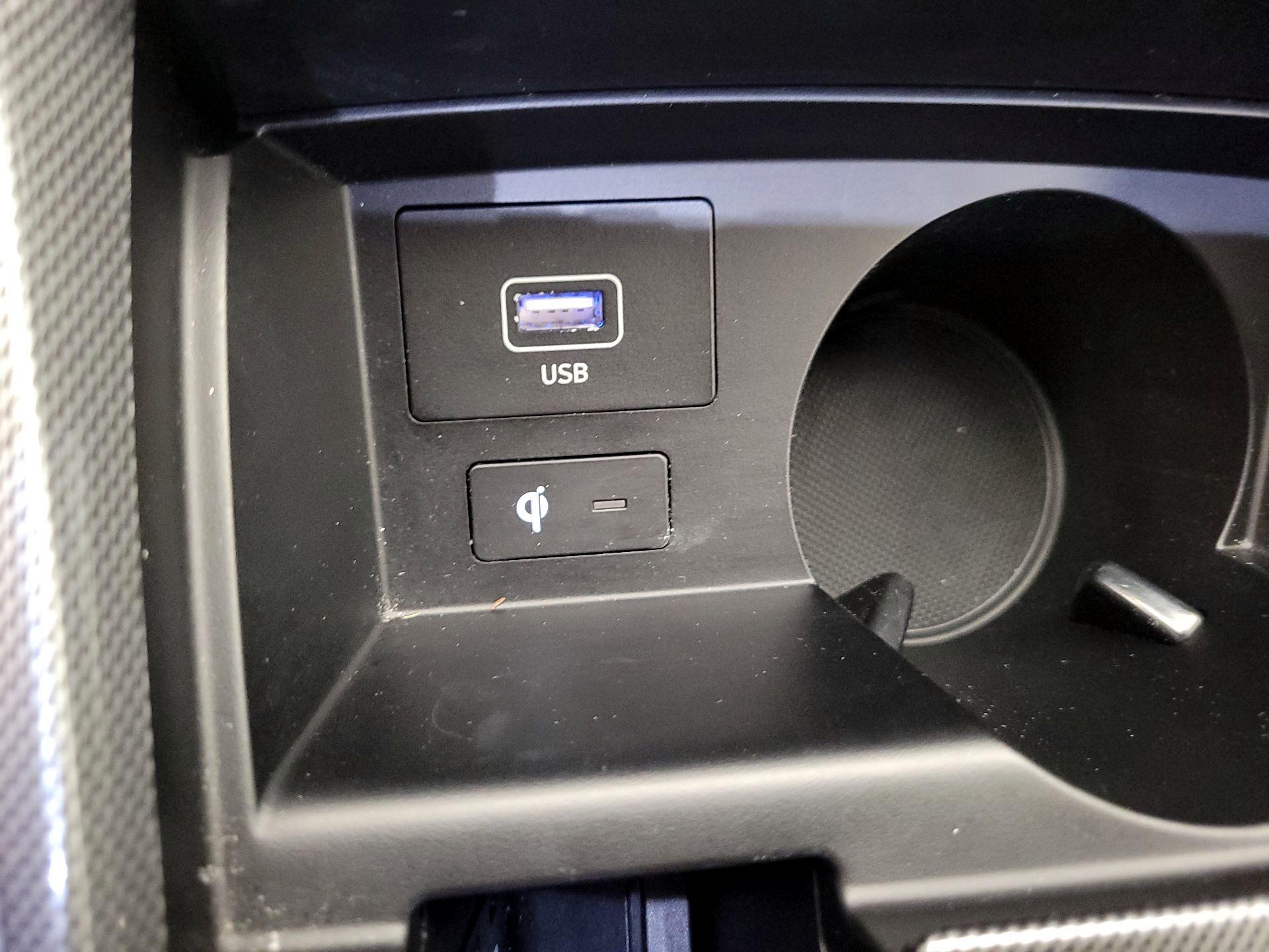 Thumbnail: 2023 Hyundai Santa Fe - 19