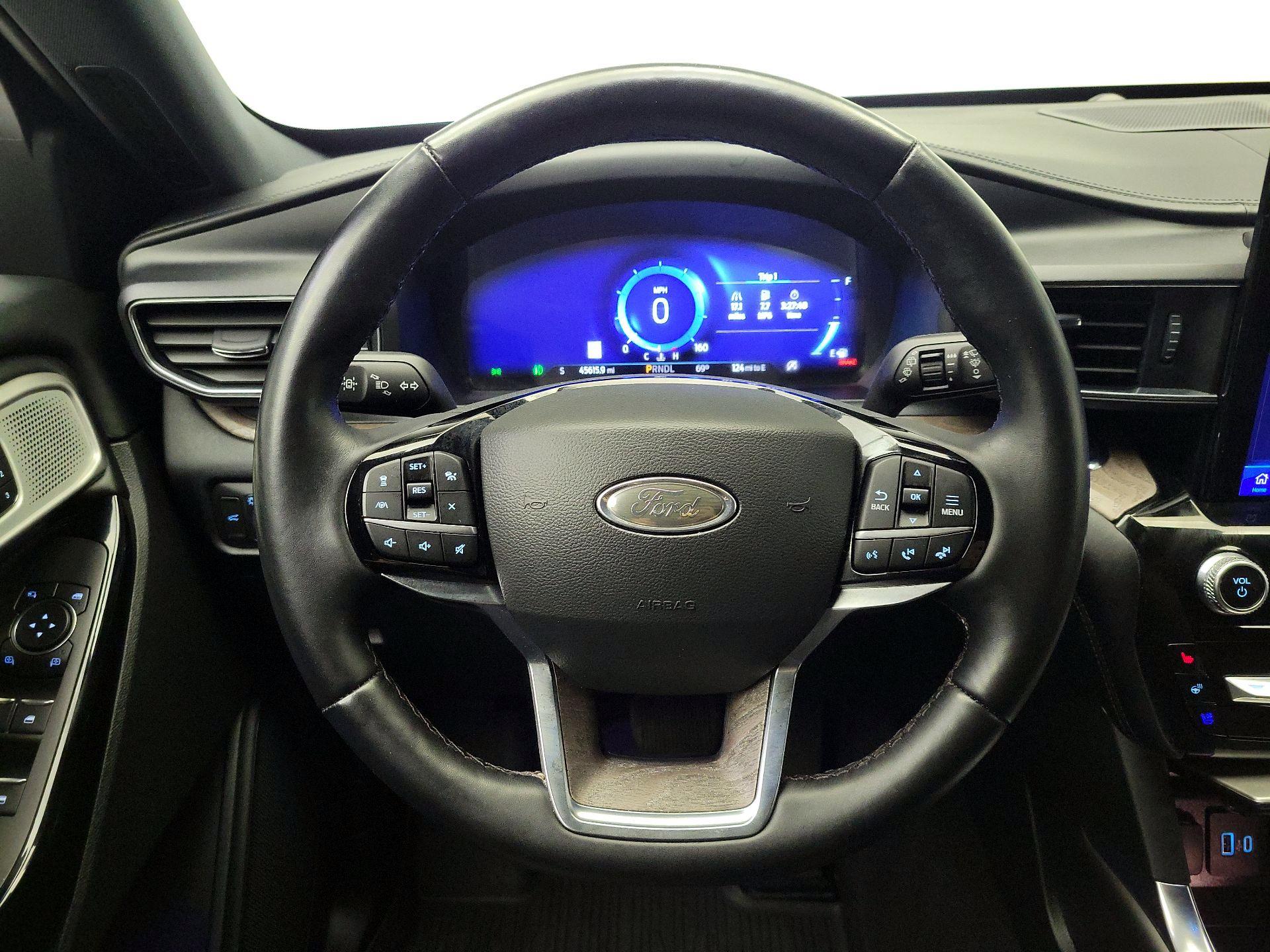 Thumbnail: 2022 Ford Explorer - 10