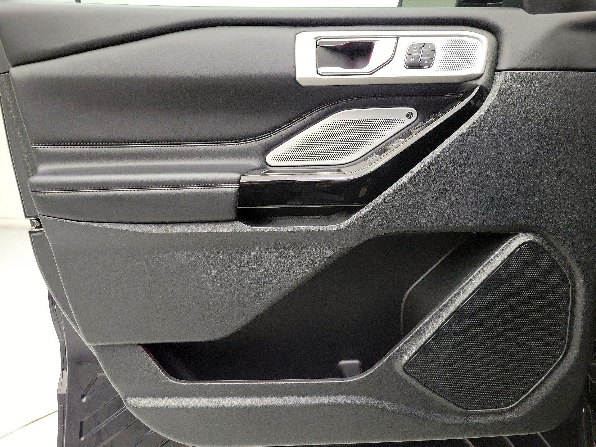 Thumbnail: 2022 Ford Explorer - 12