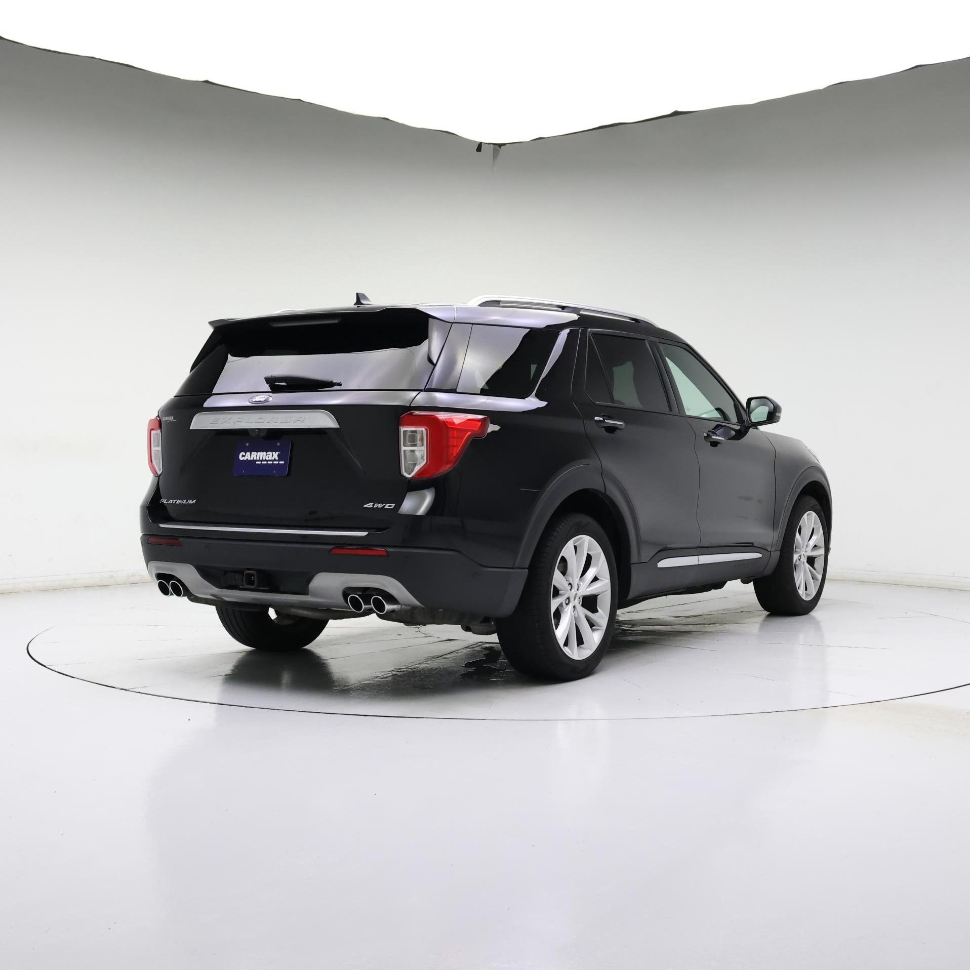 Thumbnail: 2022 Ford Explorer - 8