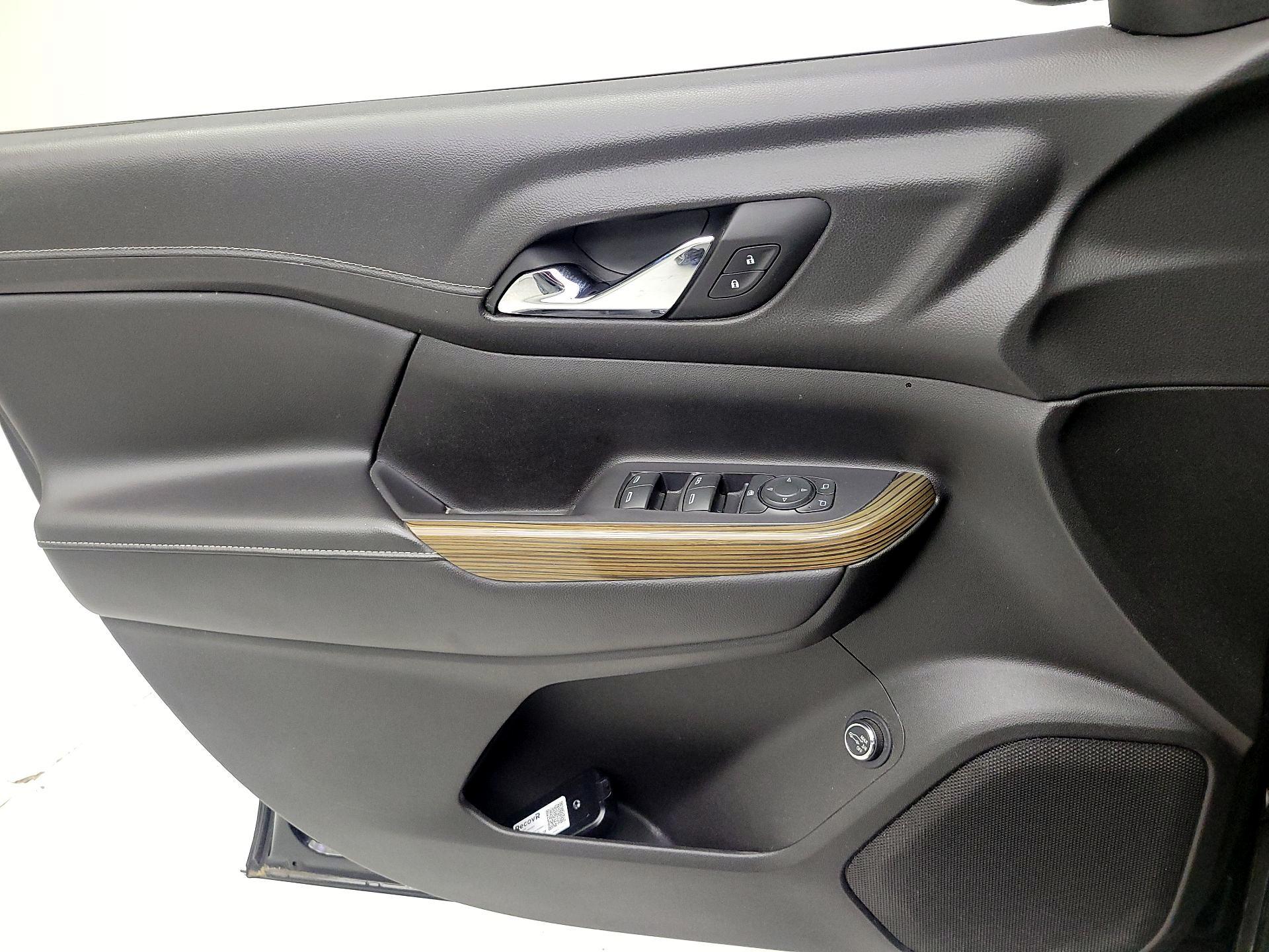 Thumbnail: 2022 GMC Acadia - 12