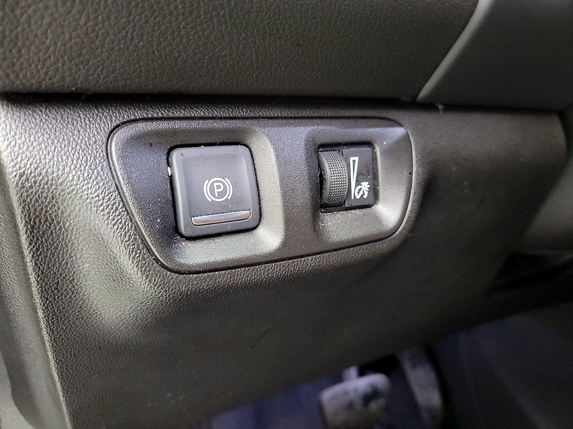 Thumbnail: 2022 GMC Acadia - 13