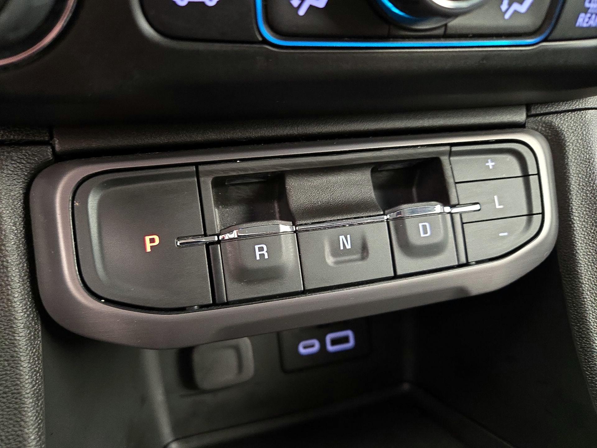 Thumbnail: 2023 GMC Acadia - 18